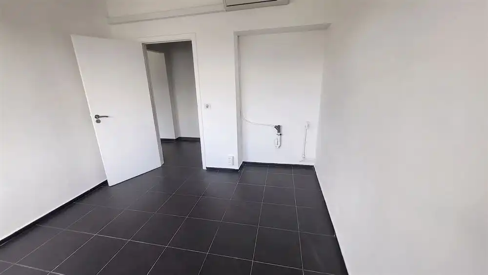 2 slaapkamer appartement  te Borgerhout  foto 7