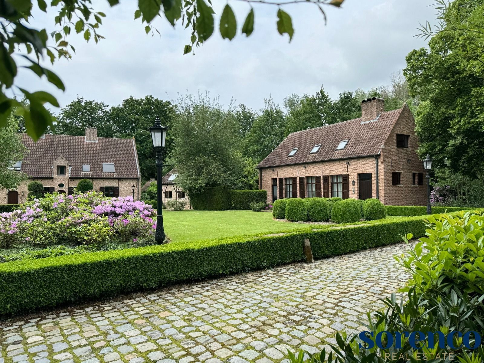 Edegem: Uitzonderlijke charmante villa op privaat domein  foto 20