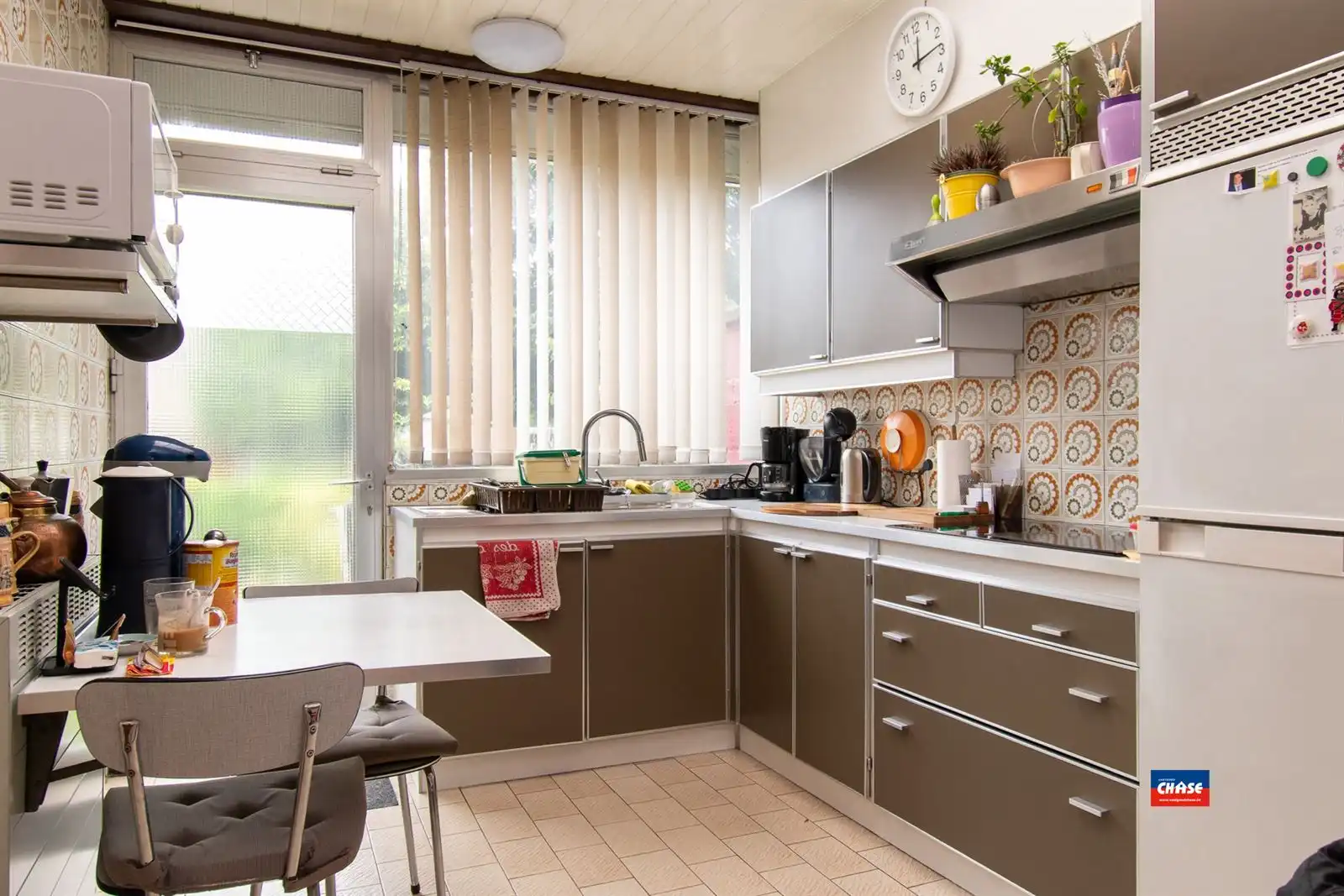 Ruime woning met aparte garagebox foto 8
