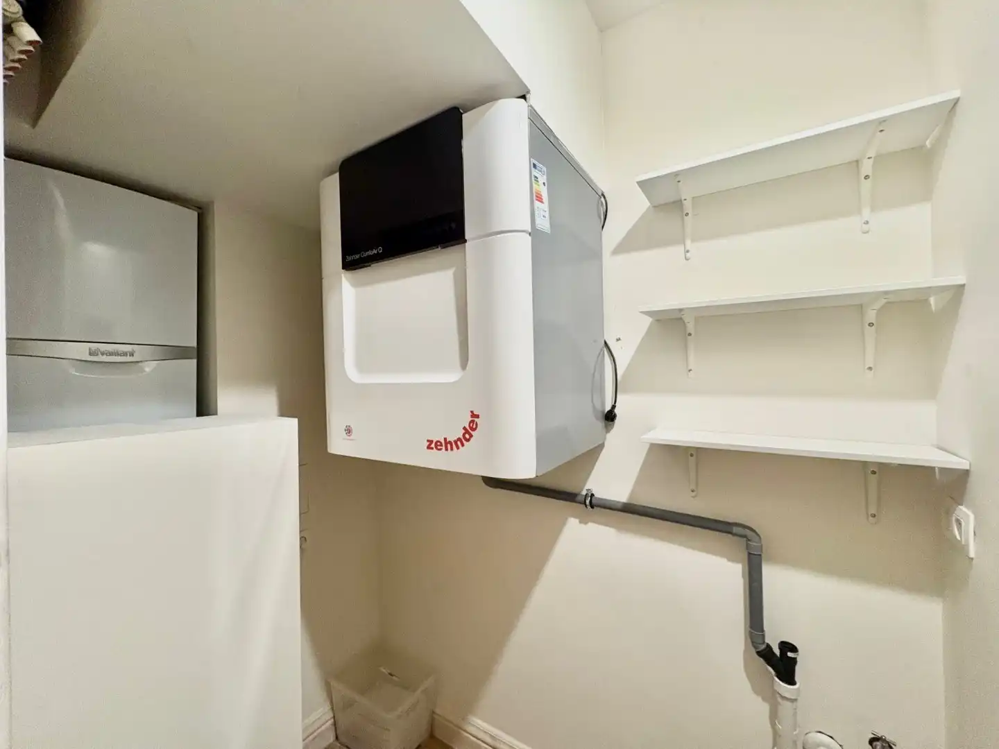 Unieke duplex penthouse met twee slaapkamers en een prachtig dakterras foto 15