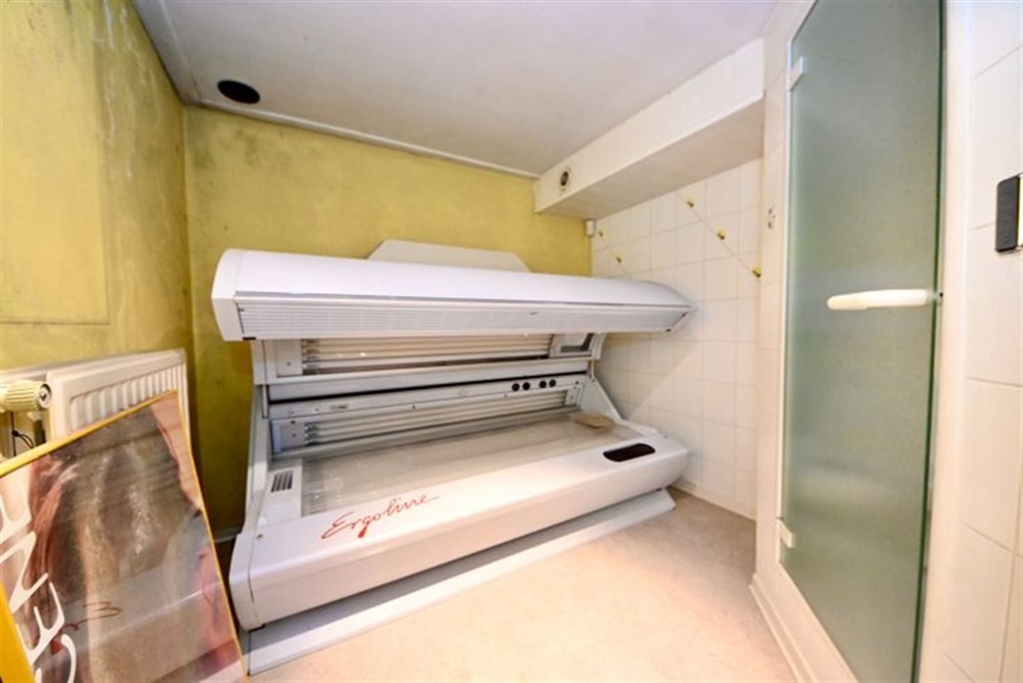 Te renoveren woning met 3 slaapkamers. foto 18