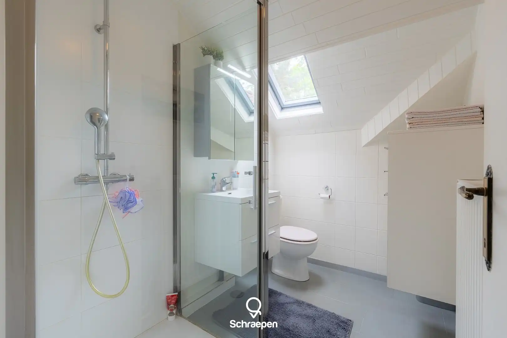 Idyllisch gelegen woning (314 m²) op een riant perceel van 50 are te Hasselt! foto 21