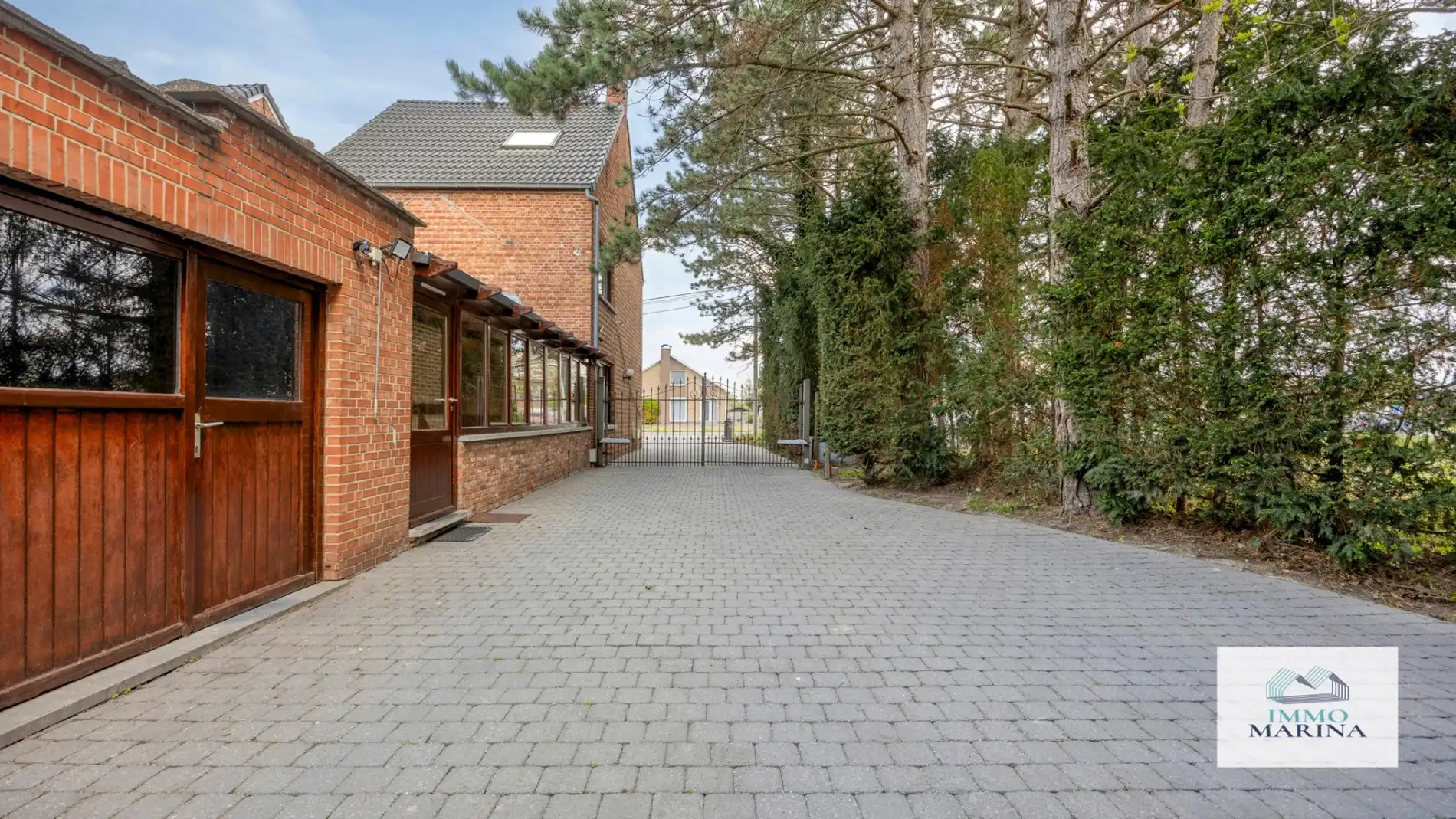 Ruime woning met zuid tuin, carport te Booischot. foto 27