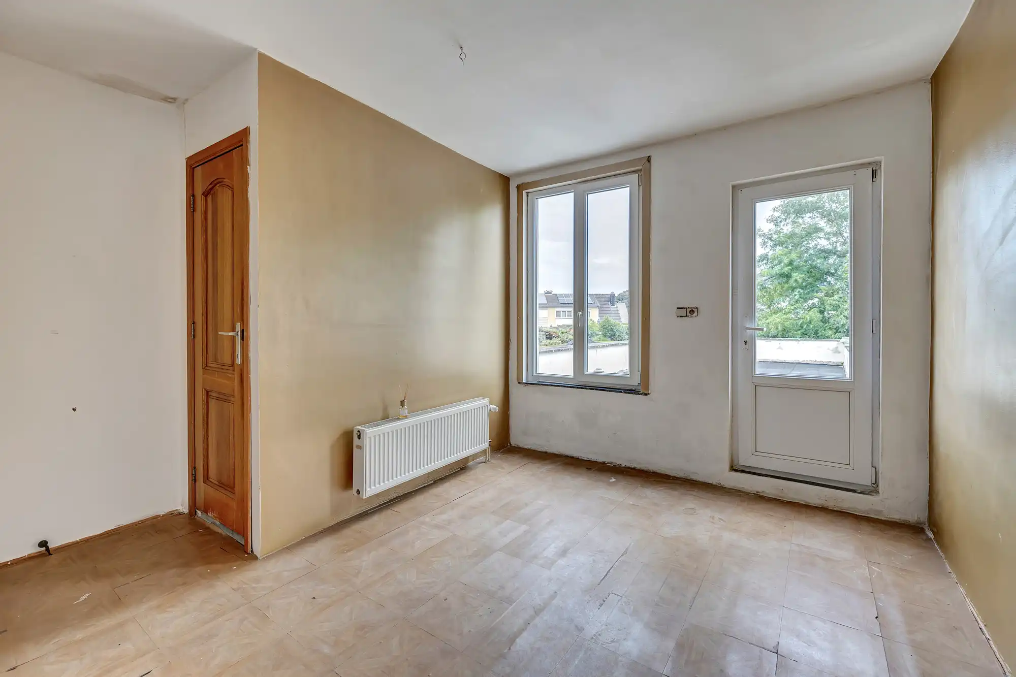 Charmante starterswoning in het rustige Meerbeke foto 12