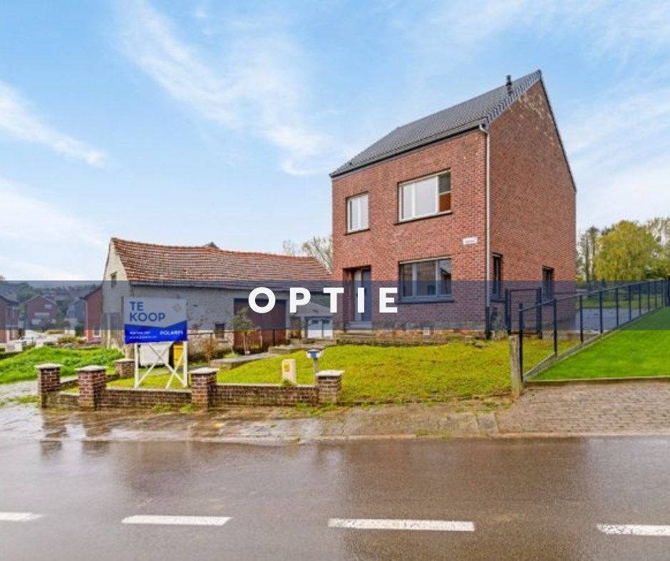 Hoofdfoto van de publicatie: Vrijstaande woning met multifunctioneel bijgebouw en wei 