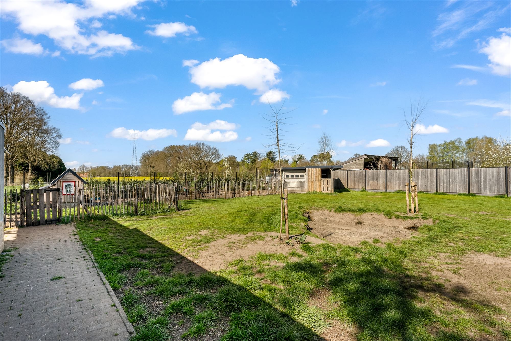 FANTASTISCH GELEGEN, DEELS GERENOVEERDEWONING OP 1817M2! foto 32