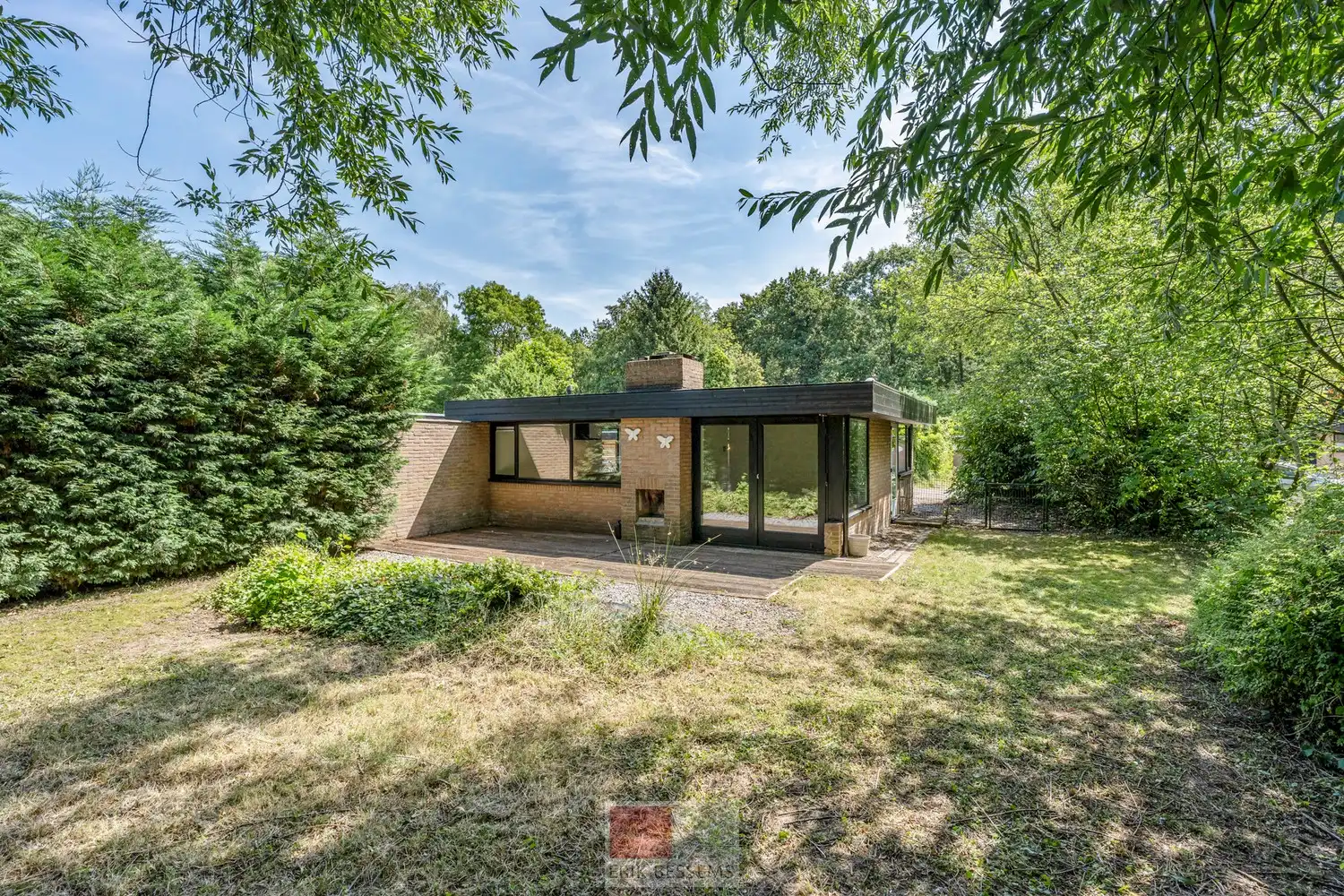 Recent gemoderniseerde bungalow, gelegen op het vakantiepark Sunclass Sonnevijver. foto 2