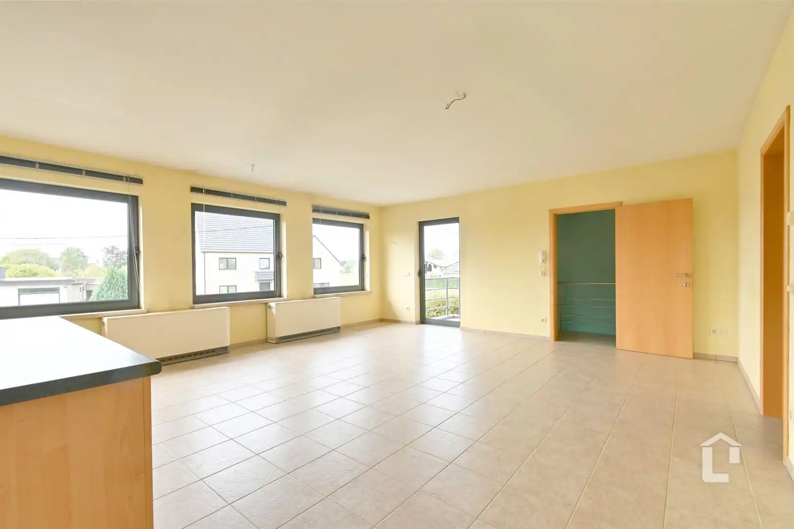 Investeringspand bestaand uit 2 ruime instapklare appartementen foto 8