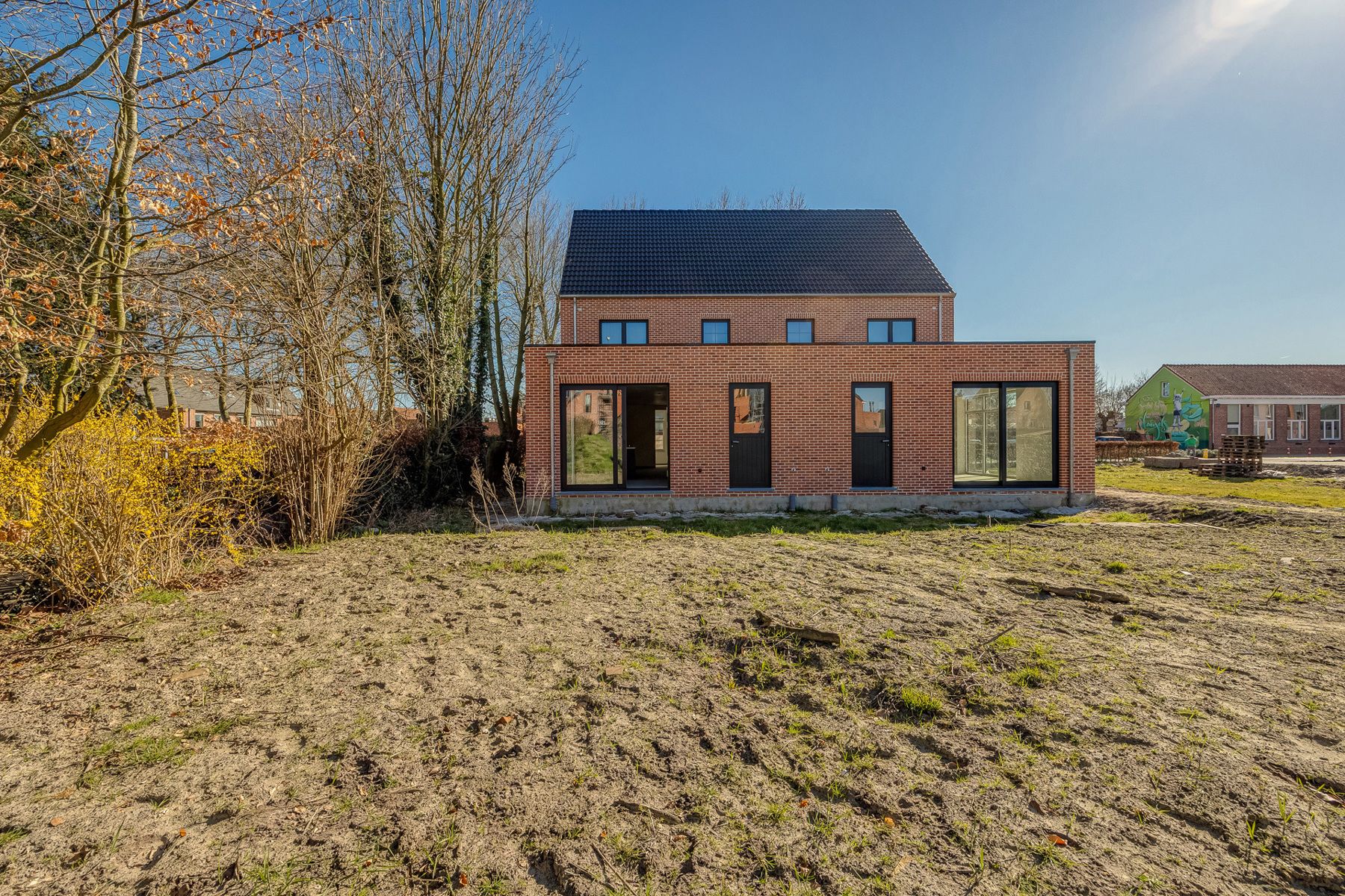 BEN-WONING MET 4 SLAAPKAMERS OP 364 M². foto 16