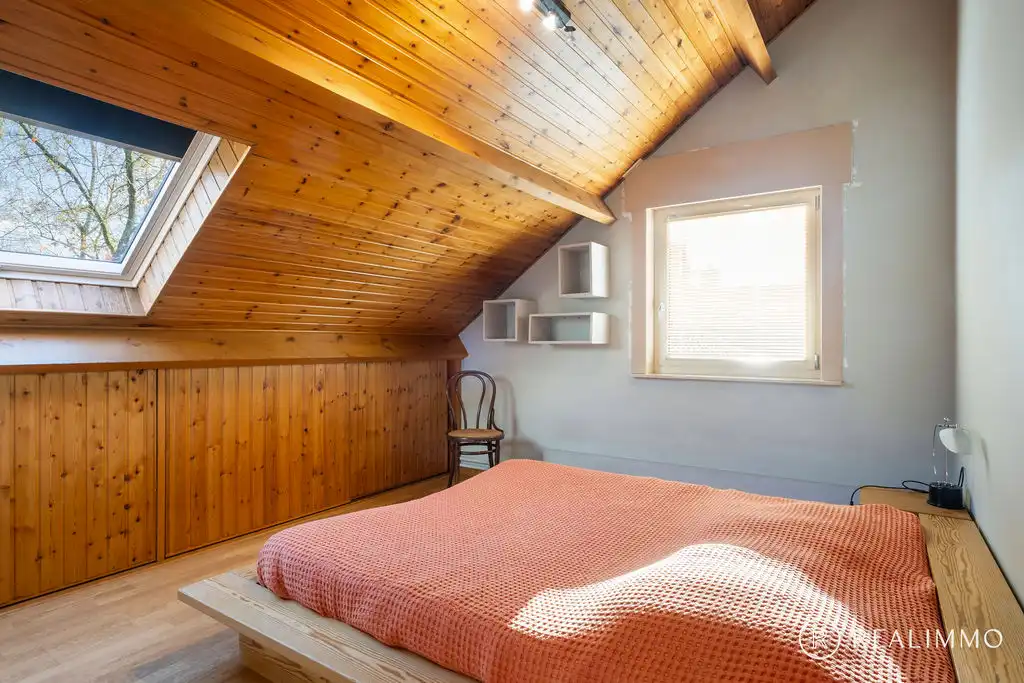 Ruime villa met 4 slaapkamers op ruim perceel met prachtige ligging! foto 18