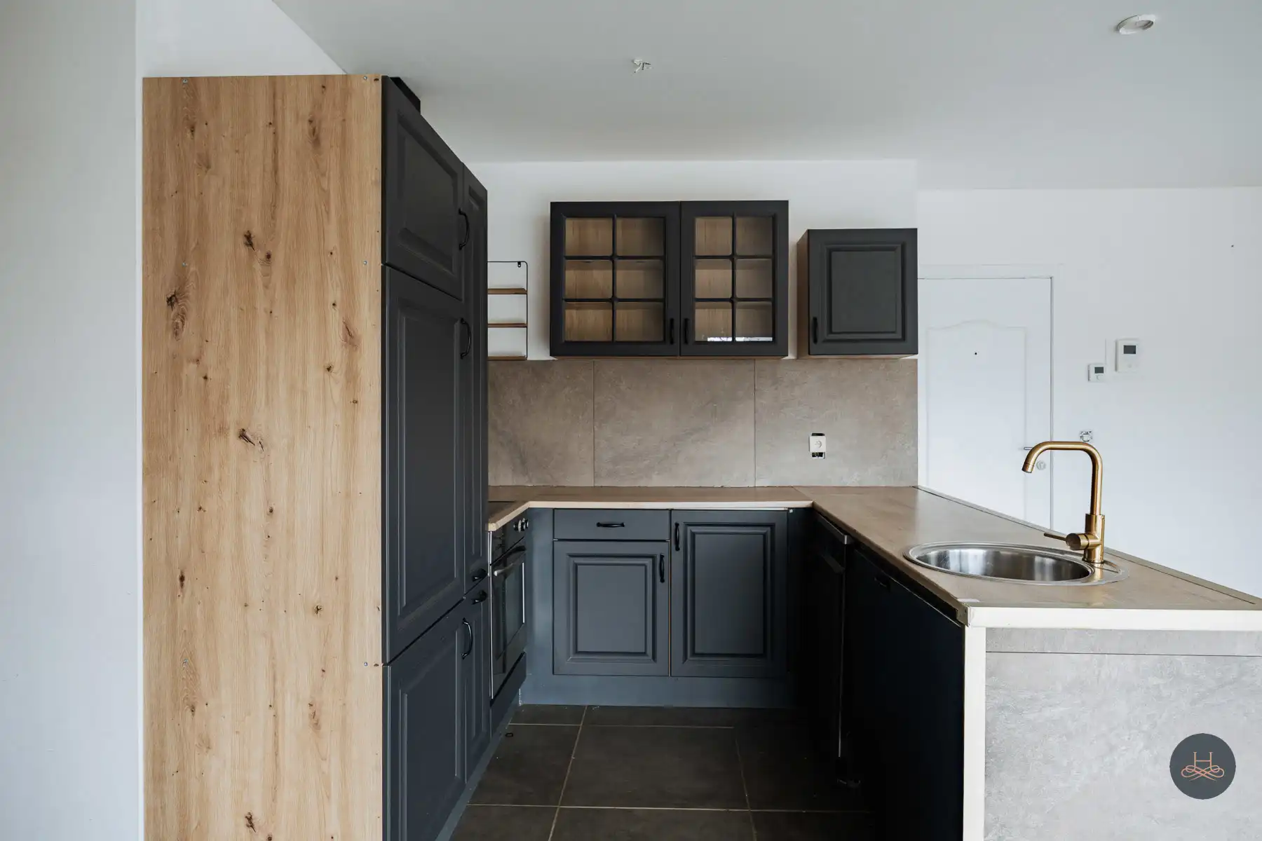 Gelijkvloers appartement met 2 slaapkamers foto 8