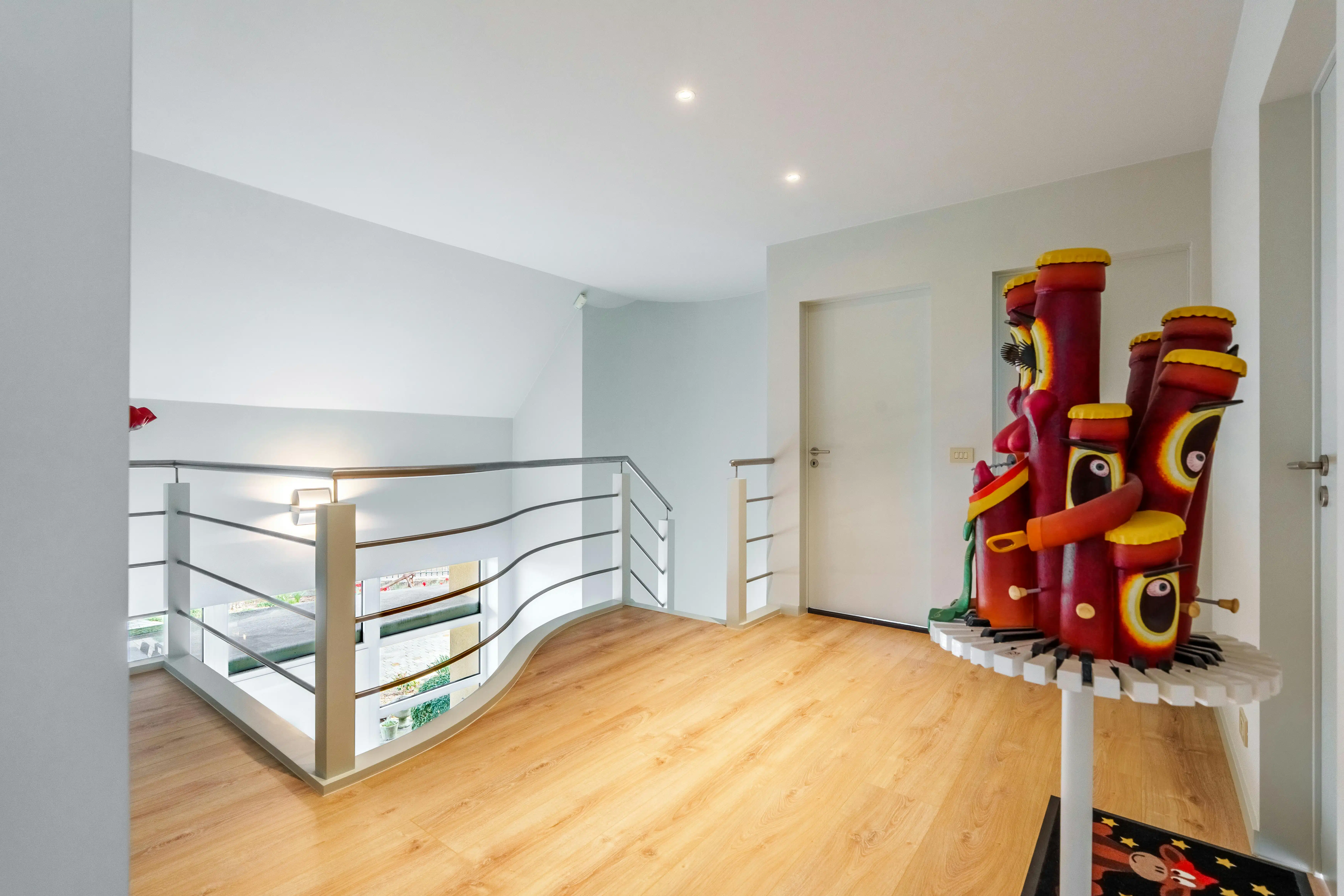 Villa op 2300 m² en vier slaapkamers te koop in Kortrijk! foto 15