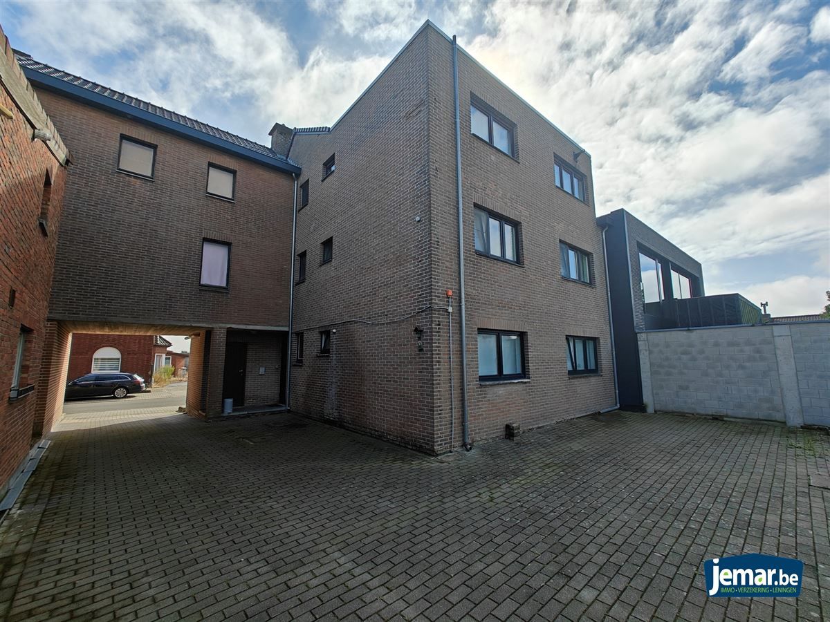 Gelijkvloers appartement met 2 slaapkamers  foto 14