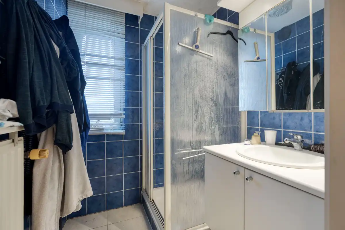 Gemeubeld hoek appartement met twee slaapkamers foto 11