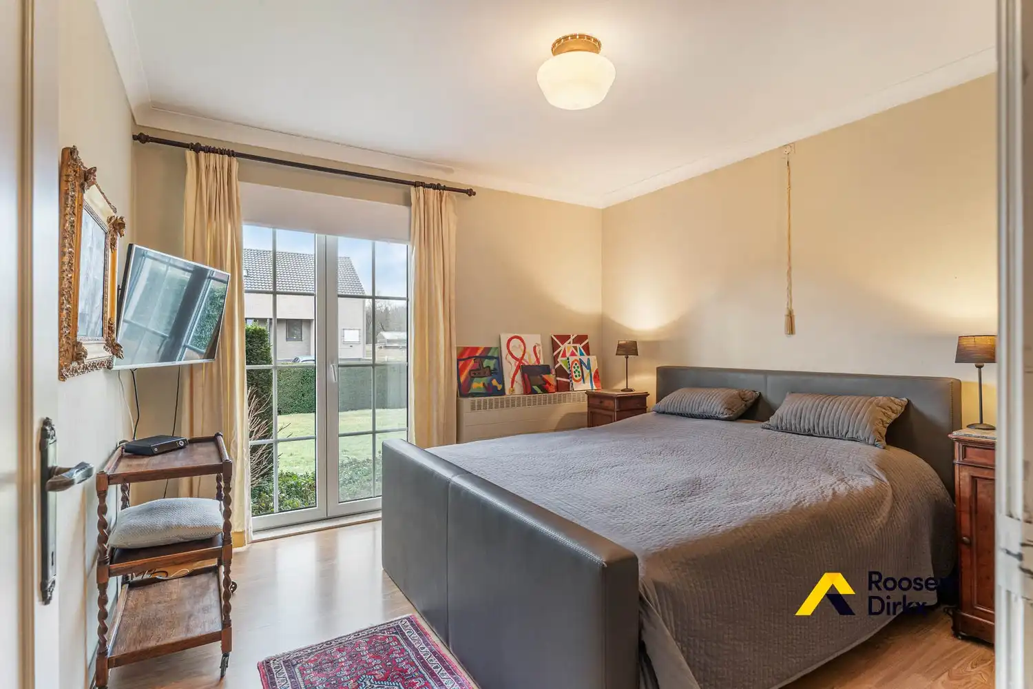 Charmante gelijkvloerse woning met 4 slaapkamers op perceel 1.282m² foto 15