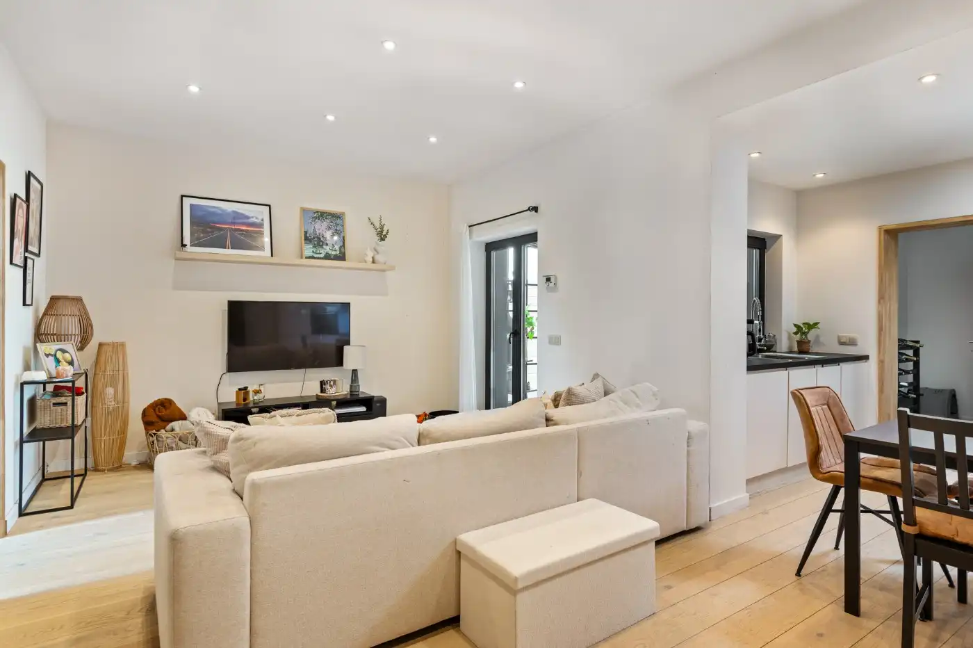 Charmante woning met 3 slpk. en tuin foto 2