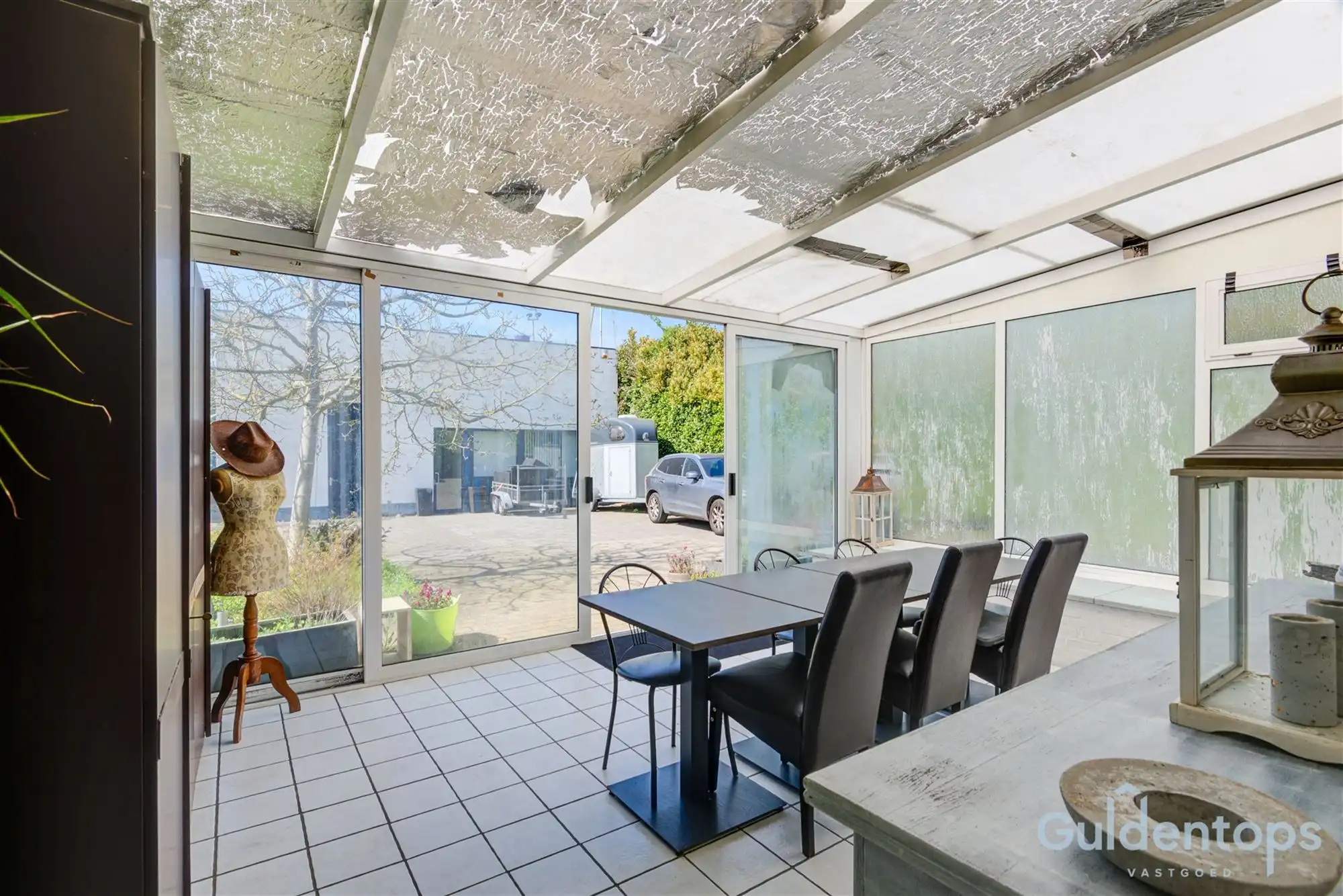 Vrijstaande woning met atelier op perceel van 1776m2 foto 31