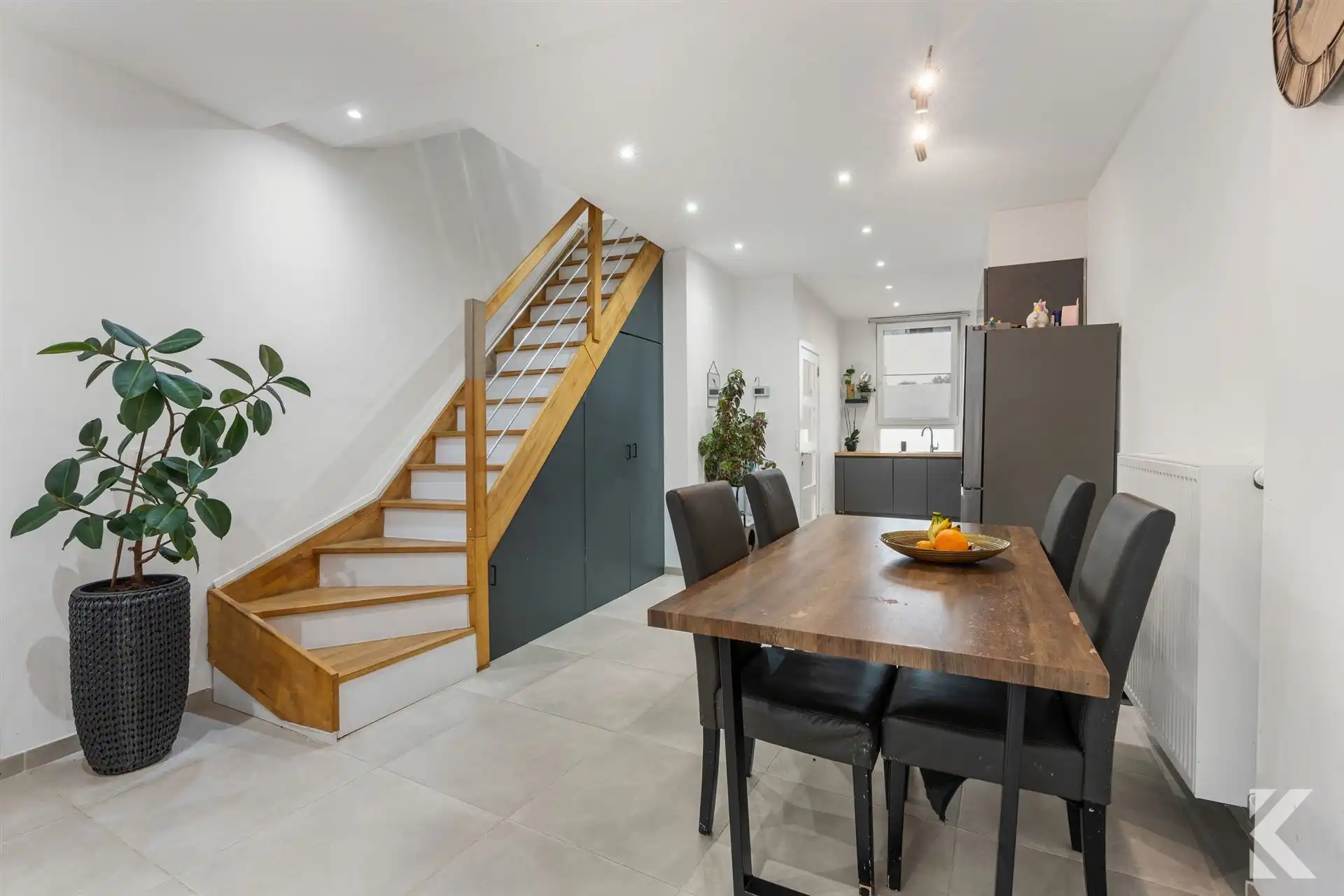 ALBATROSSTRAAT – VOLLEDIG GERENOVEERDE WONING MET TUIN foto 5