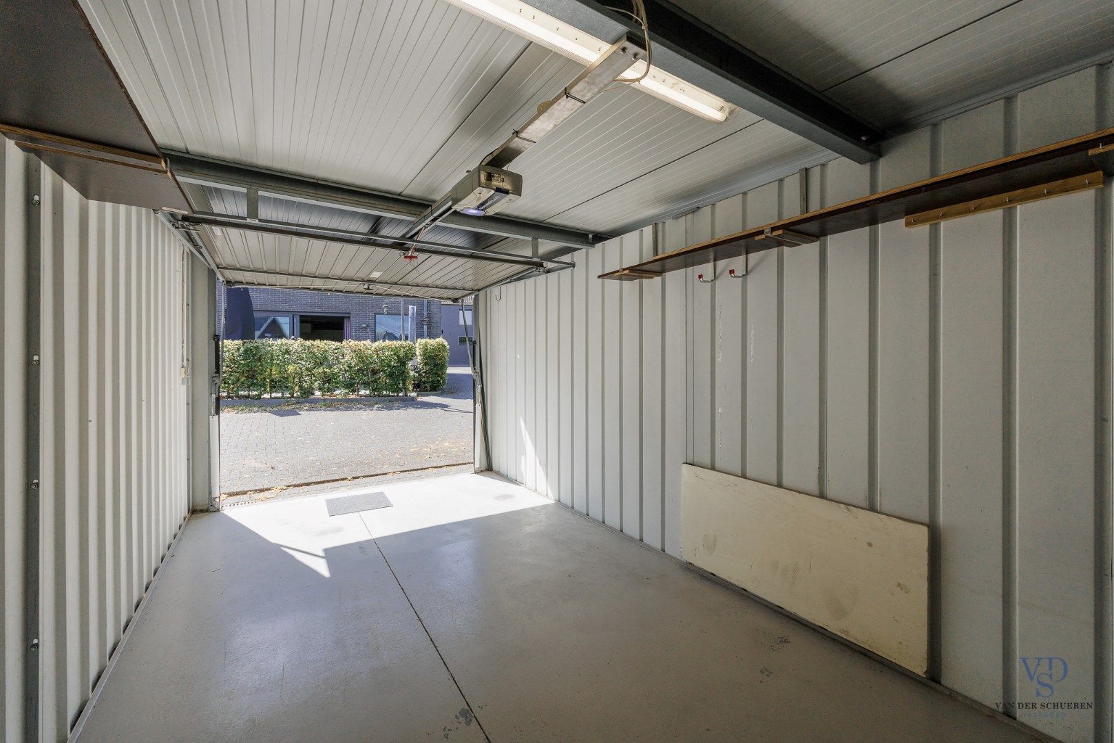 Gelijkvloers 2 slpk-appartement met terras foto 37