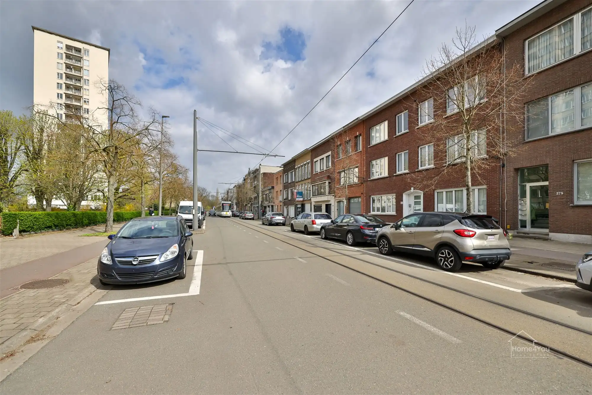  Instapklare investering verhuurd appartement 3e verdieping foto 2