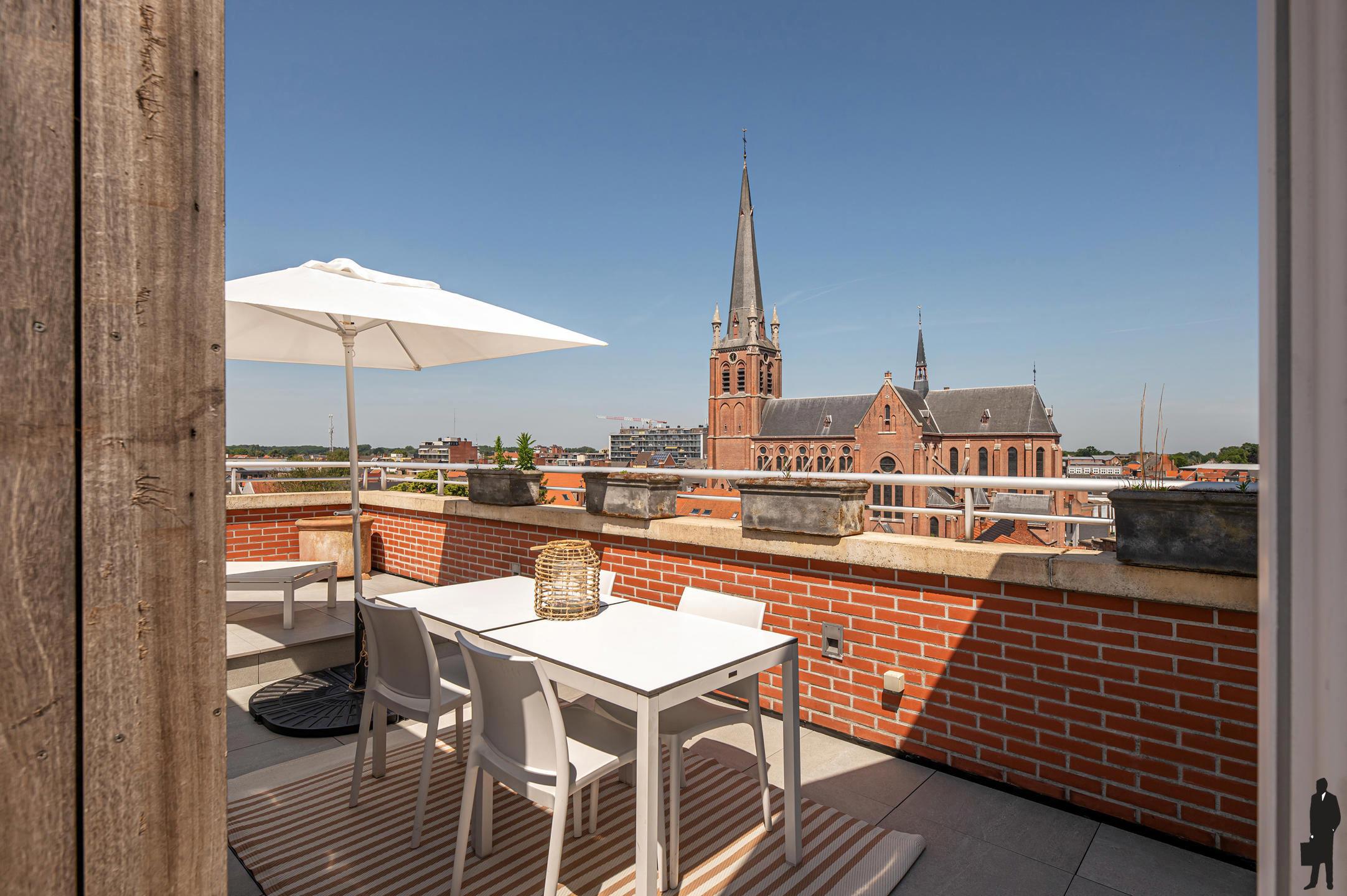 Riant penthouse met dakterras met 360° zicht over Turnhout  foto 19