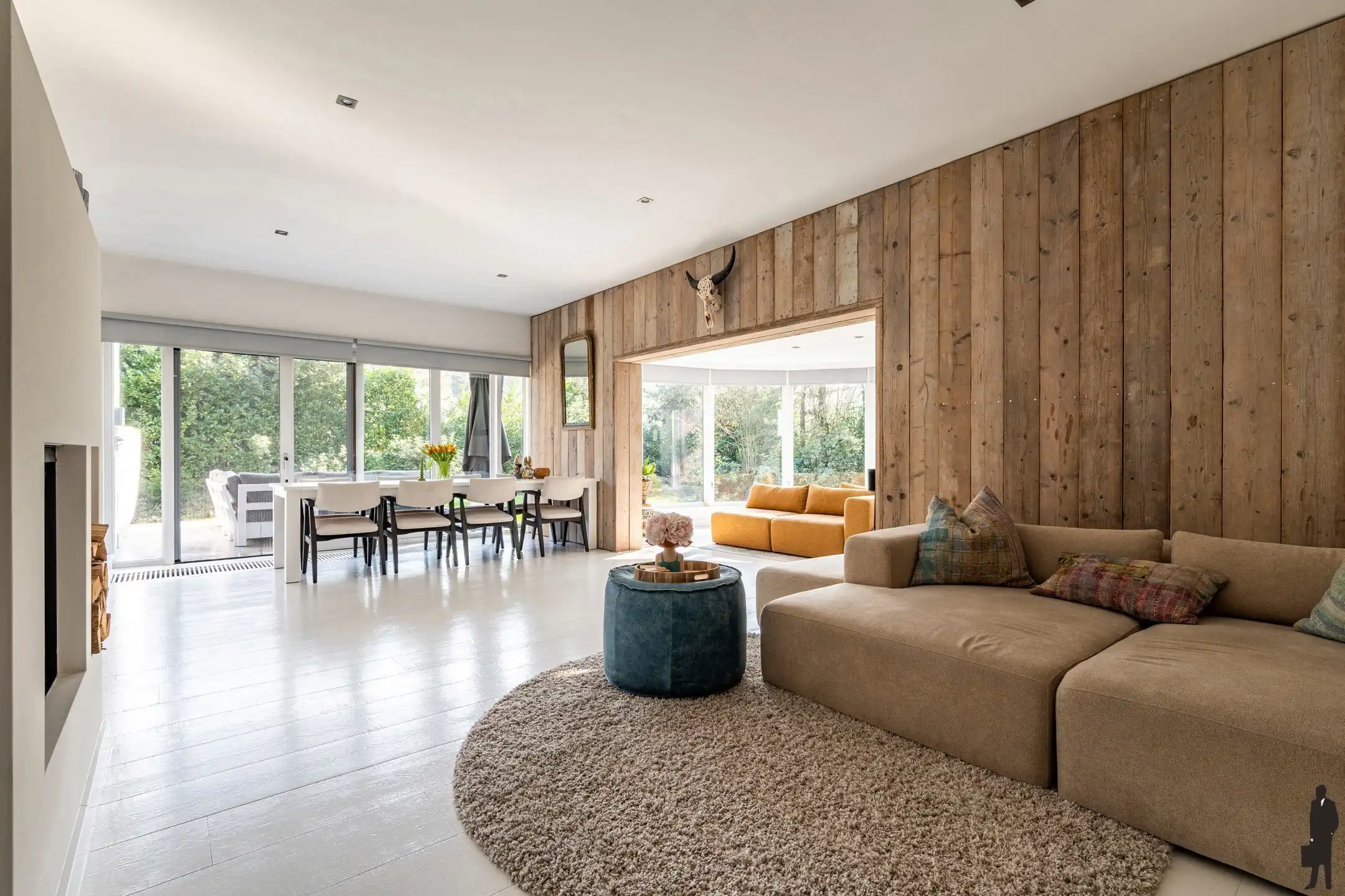 In de Meerse bergen treffen we op een ruim perceel van ca. 2.735m² deze knappe, lichtrijke villa foto 17