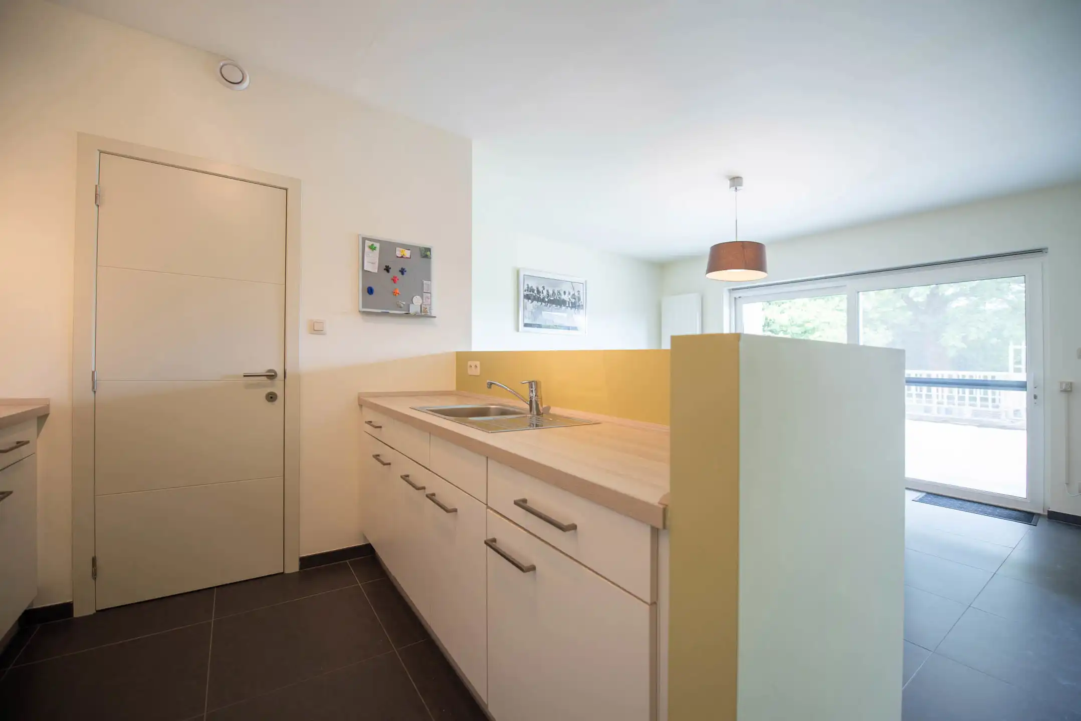 Instapklaar gelijkvloersappartement te Tongeren  foto 8