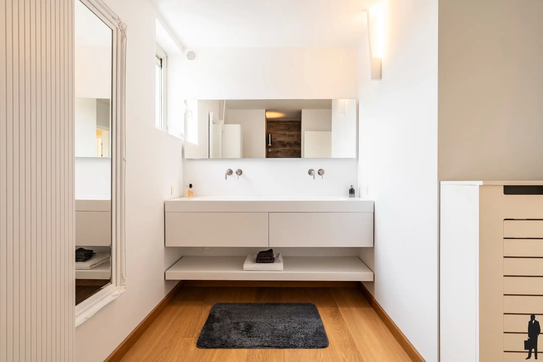 Ruim, lichtrijke penthouse met terras van ca. 55m² te Minderhout foto 18