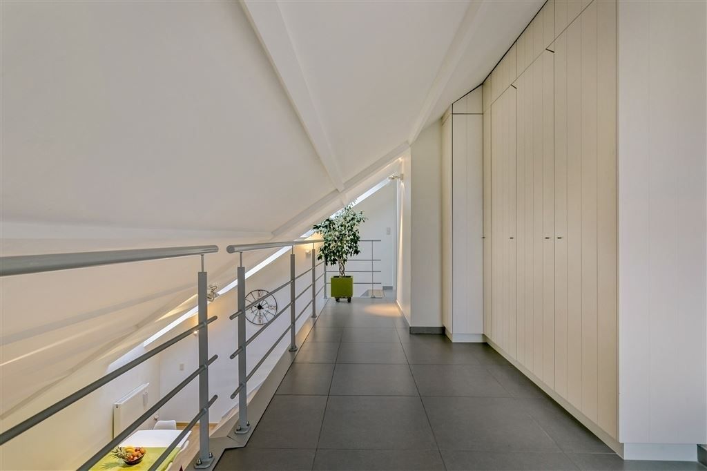 Ruime duplex met veel lichtinval en prachtig terras foto 11