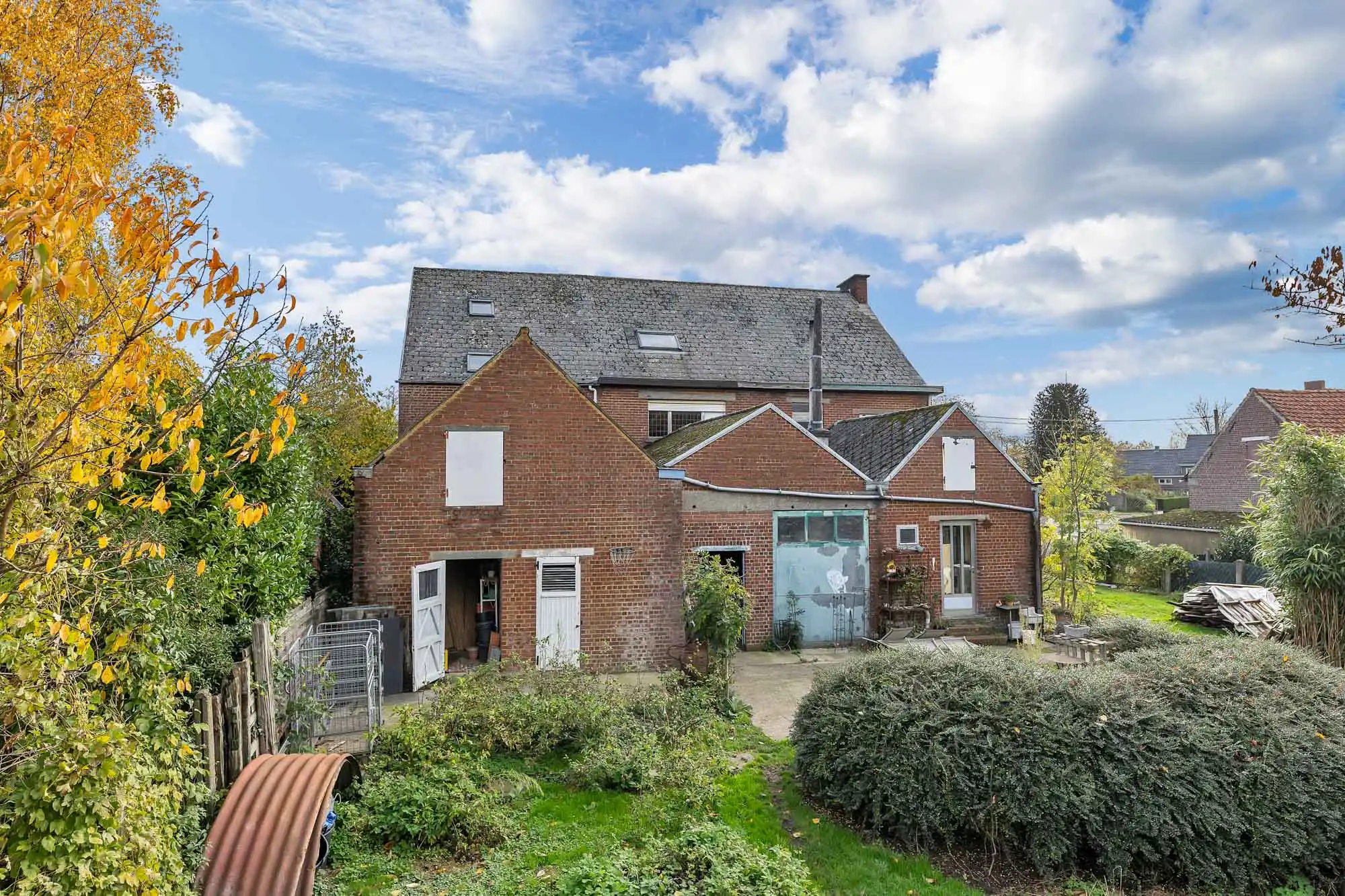 Woning met loods en 510 m² bewoonbare oppervlakte in Velzeke foto 16