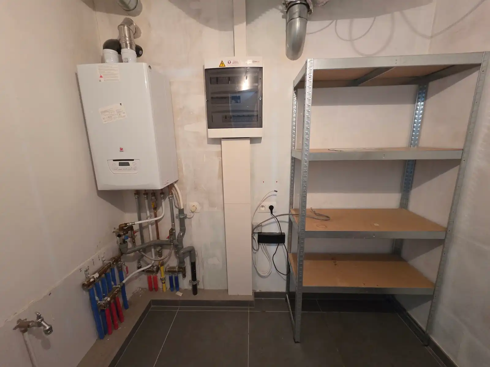 Instapklaar 1-slpk appartement met ondergrondse standplaats foto 14