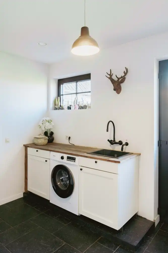 Prachtige villa in pastorijstijl aan de rand van Eeklo foto 16