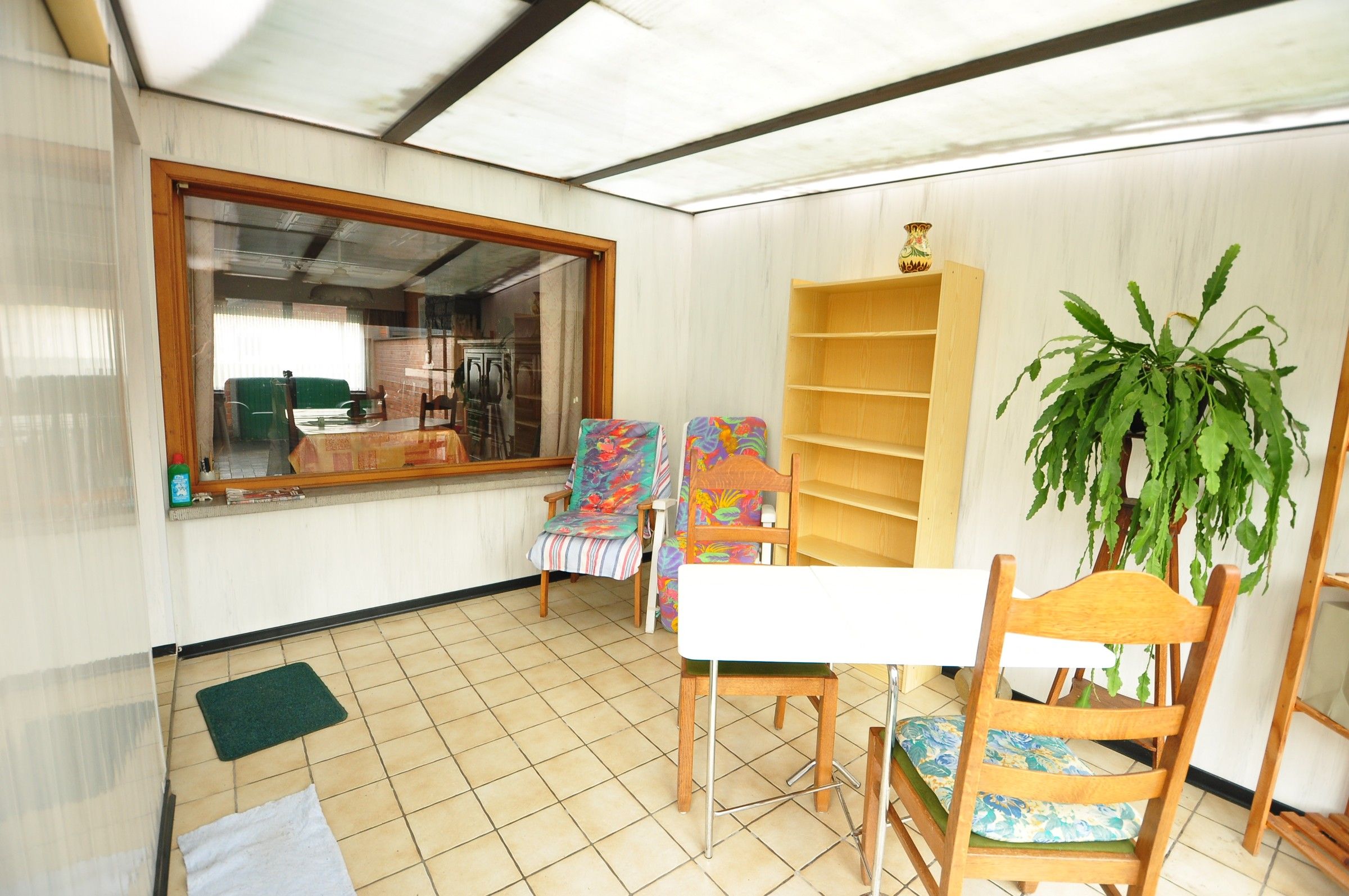 Half-openbebouwing met grote tuin en garage  ! foto 10