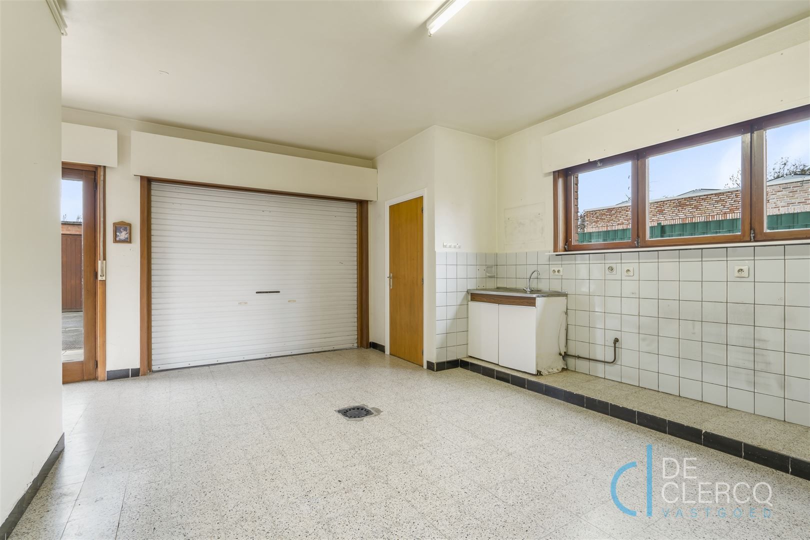 Woning met 2 magazijnen te koop op toplocatie Destelbergen! foto 21