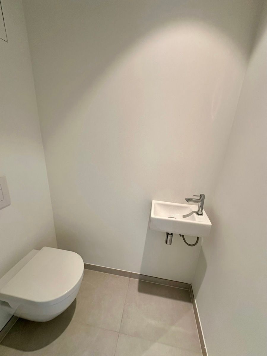 Prachtig 2 slaapkamer appartement met groot TERRAS foto 21