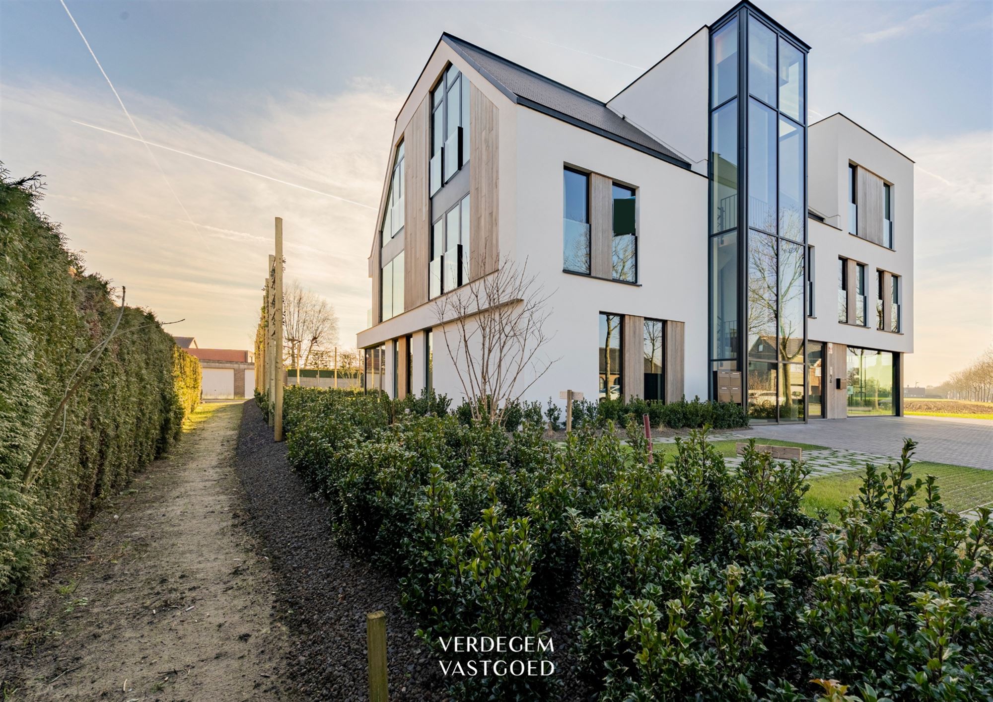 Wonen in comfort en klasse: energiezuinige duplex met 4 slaapkamers en garage foto 11