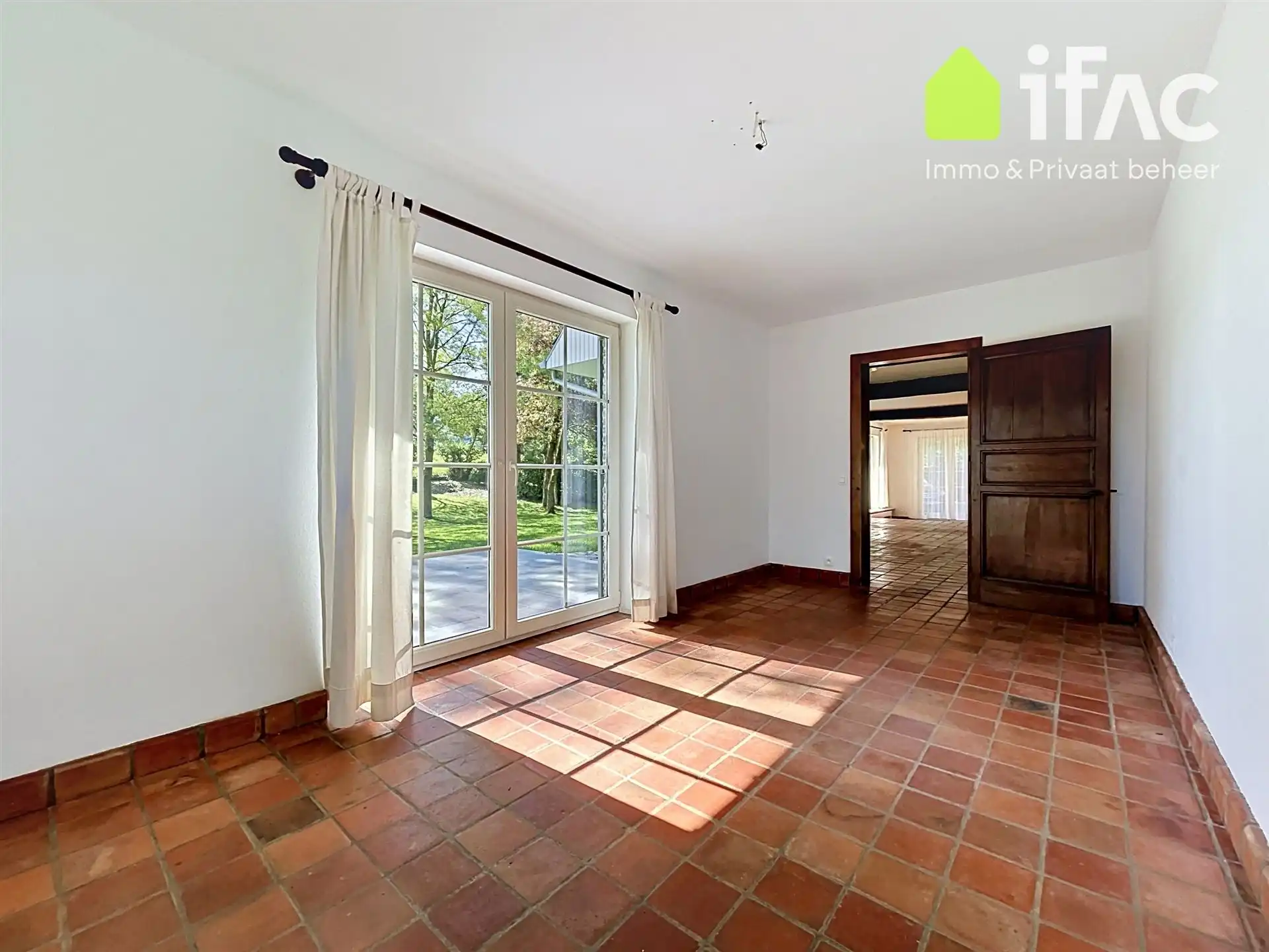Charmante villa gelegen aan de rand van het Zoniënwoud foto 10