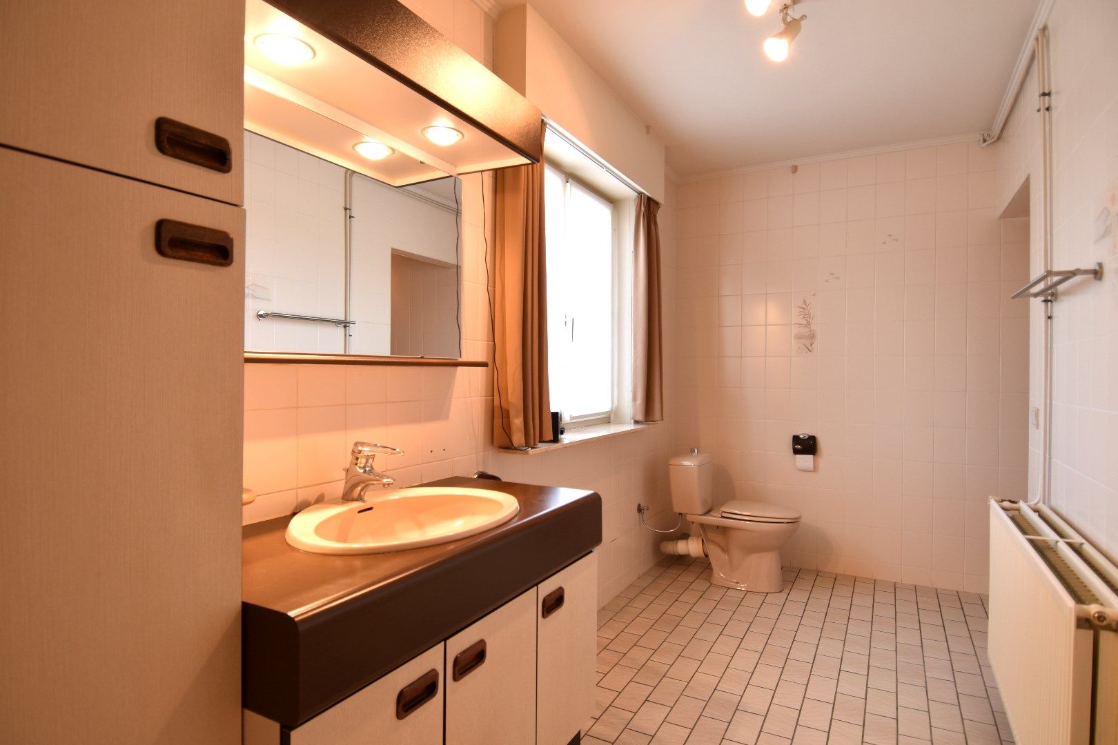Instapklare HOB met 3 slaapkamers, garage, zolder op een perceel van 1329 m² te Sint-Eloois-Winkel foto 11