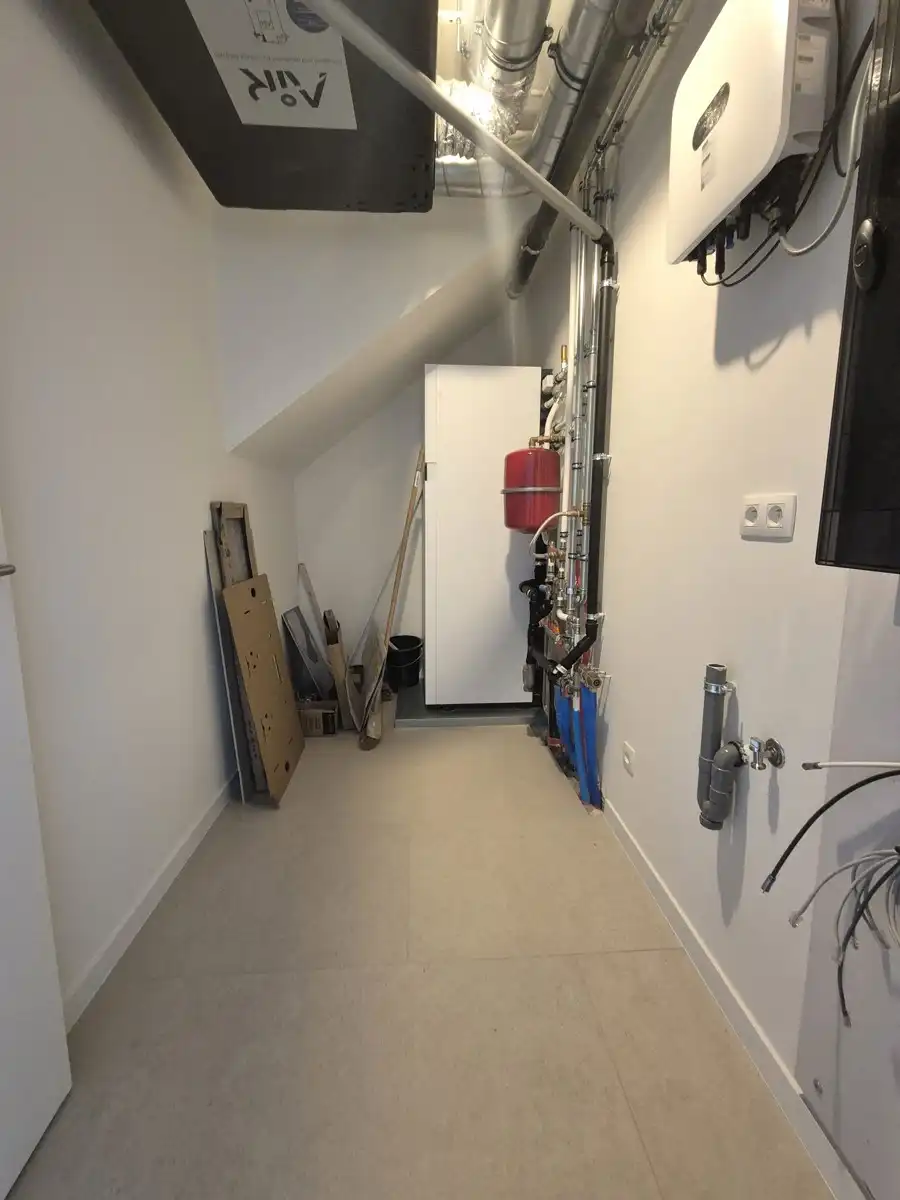 Nieuwbouw beste technieken én afwerking (ingebouwde kasten)! foto 9