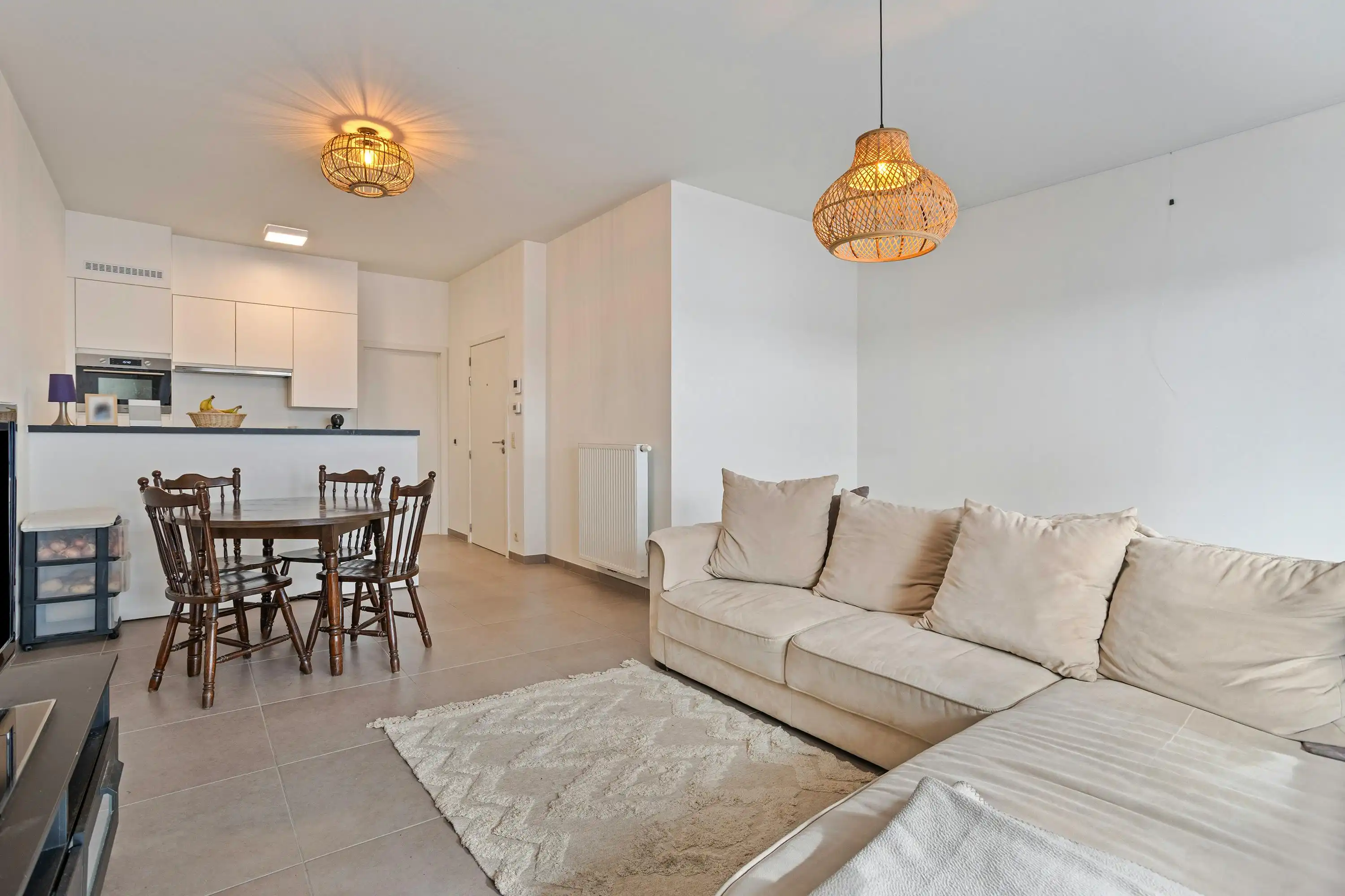 Modern appartement met private tuin in centrum Roeselare foto 6
