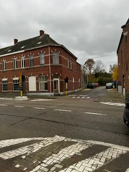 Karaktervol hoekpand met veel mogelijkheden op een perceel van 7are foto 43