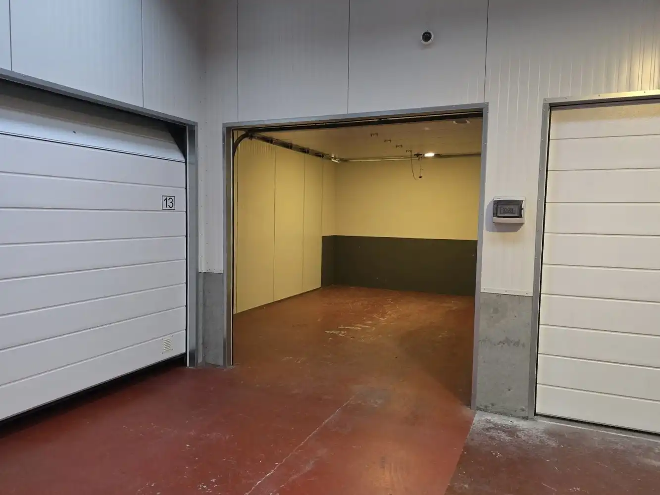GARAGECOMPLEX LINDENLAAN foto 3