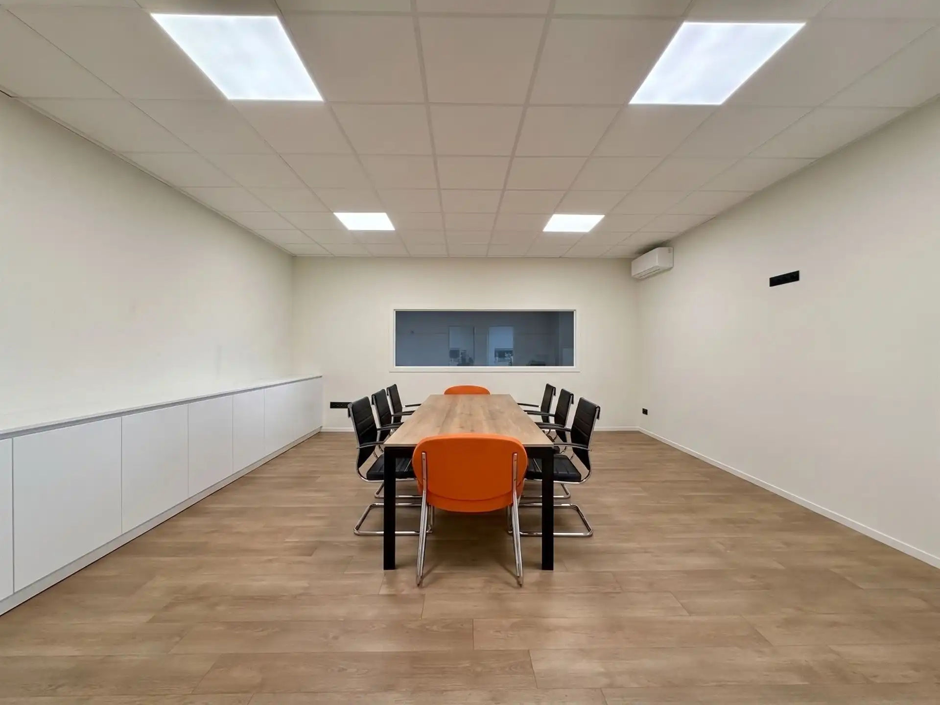 Instapklare KMO-unit op toplocatie – vandaag starten zonder zorgen foto 12