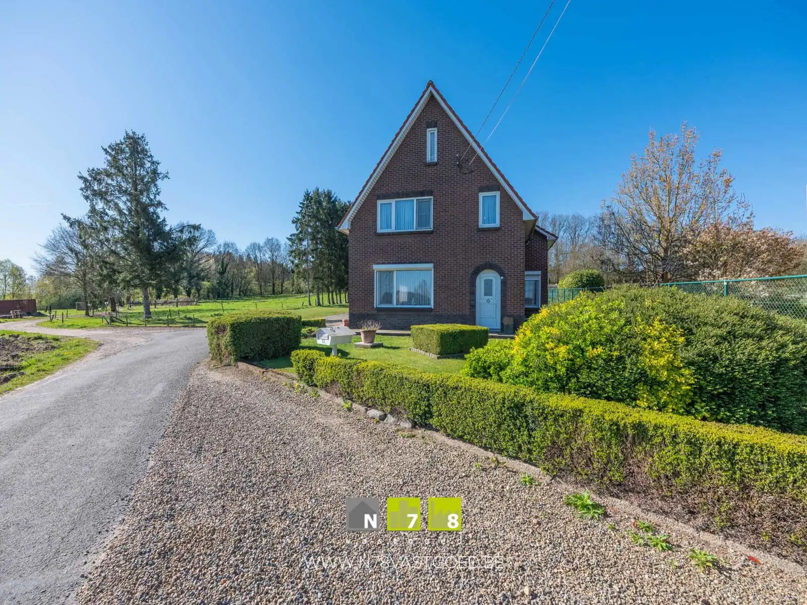 Huis te koop foto 2