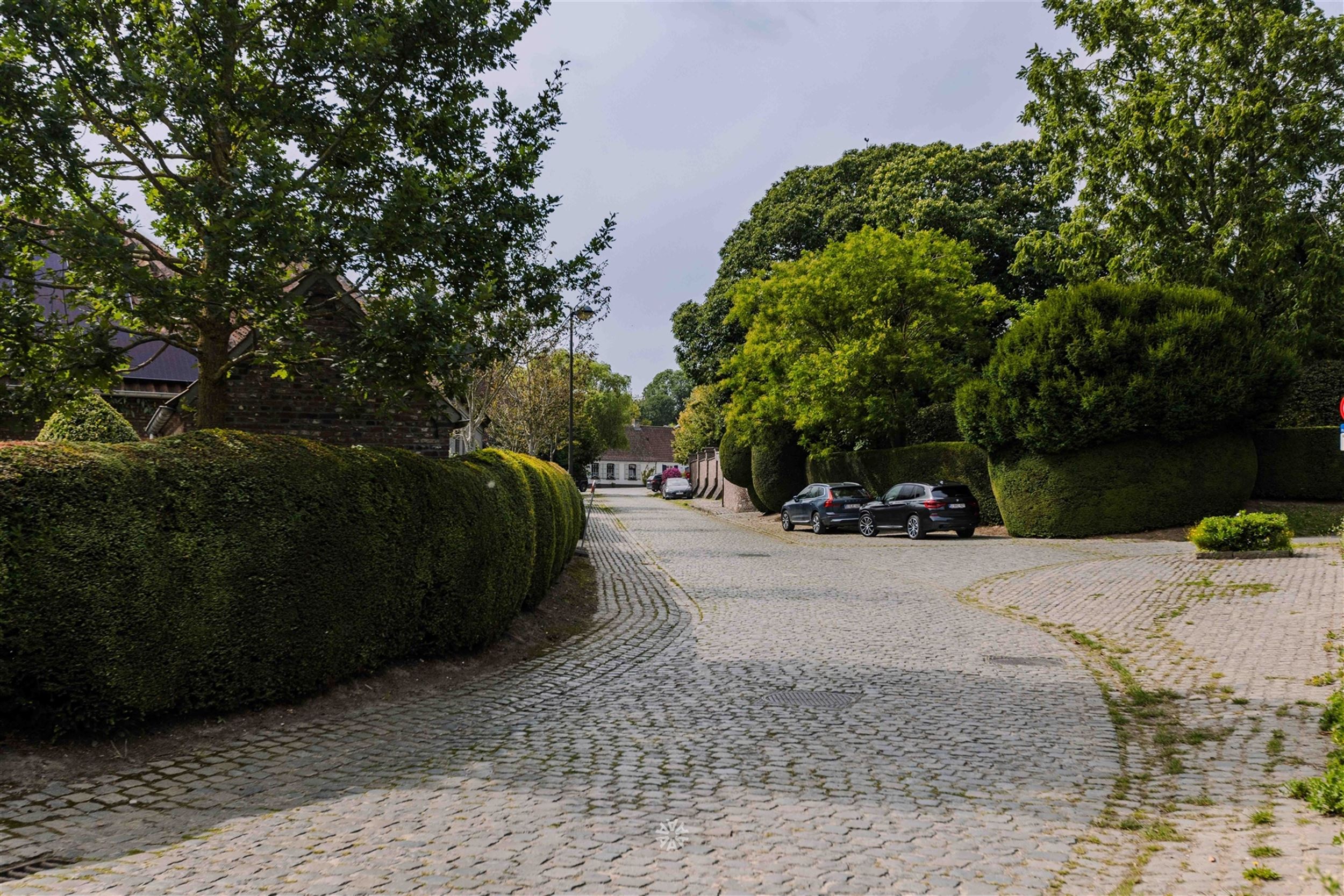 Instapklare bungalow in de pittoreske dorpskern van Wannegem-Lede foto 28