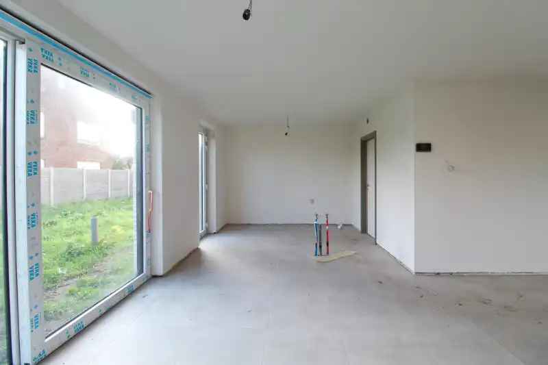 Energiezuinige nieuwbouwwoning te huur in rustige wijk te Eeklo foto 3
