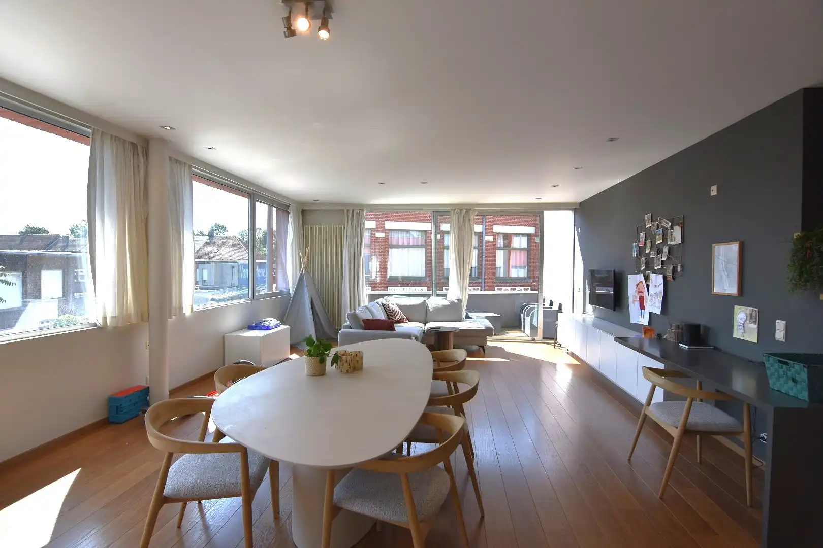 Ruim duplex appartement in hartje Rumbeke foto 9