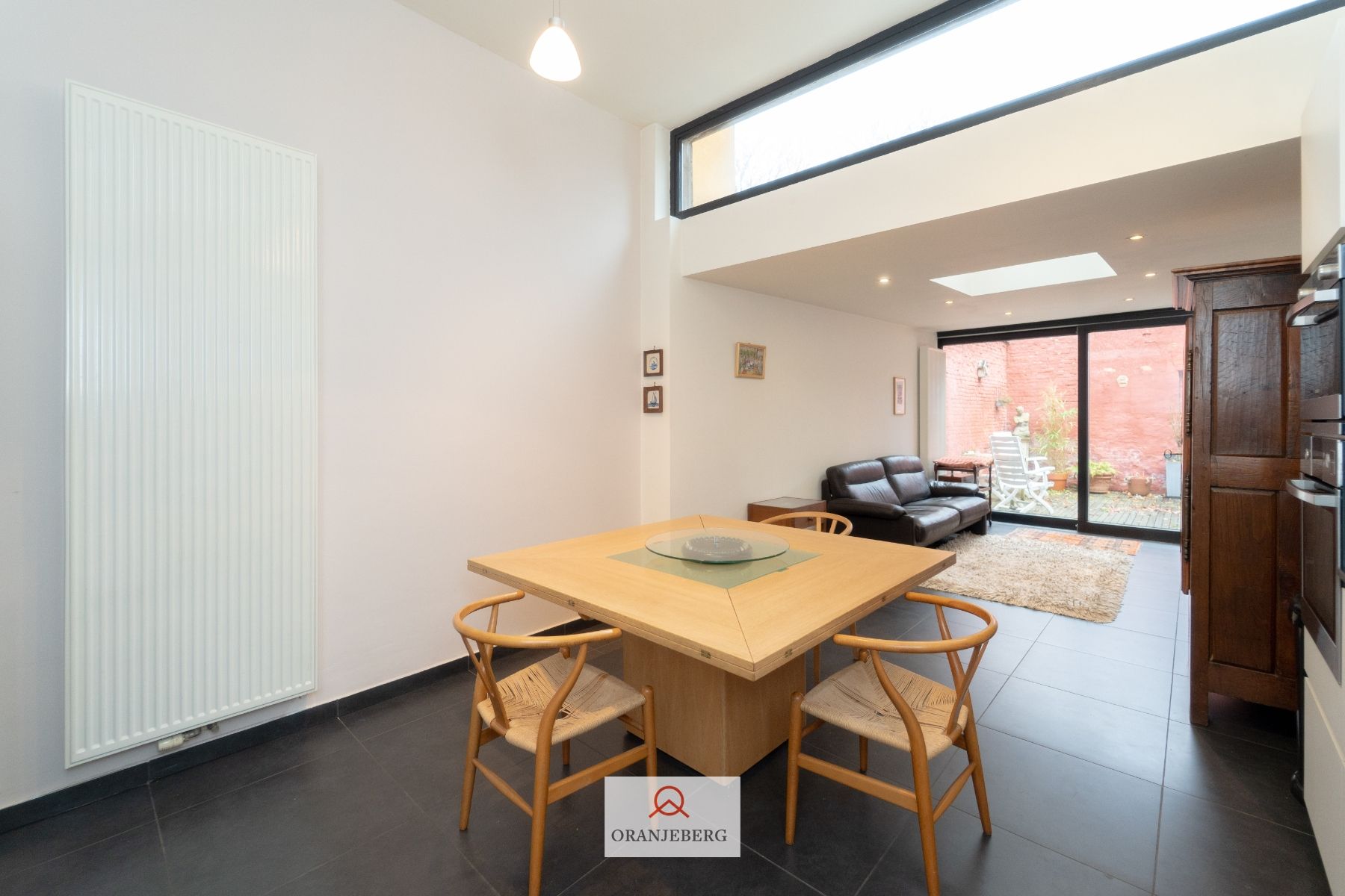 Huis met tuintje vlakbij Coupure foto 7