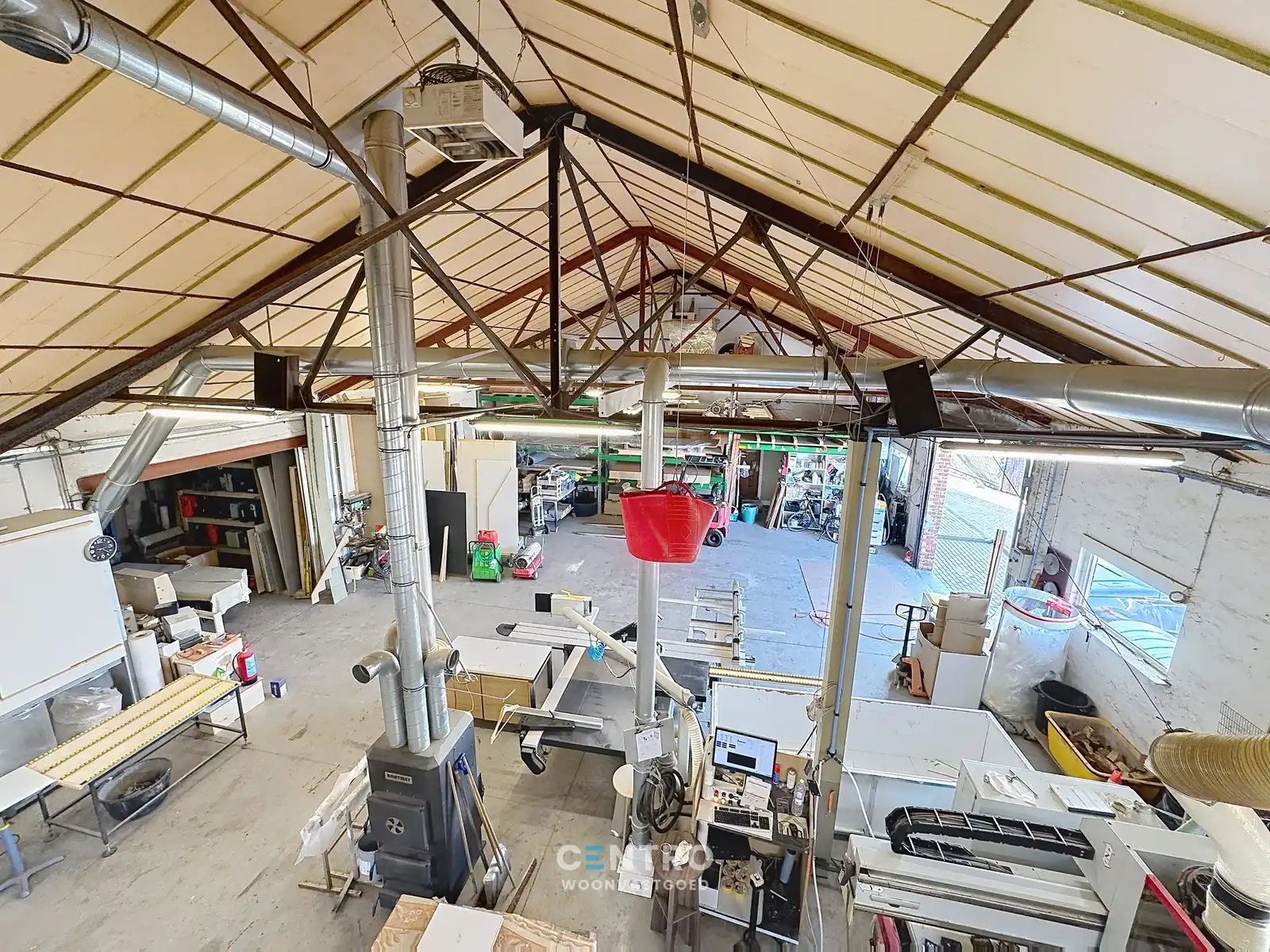 Woning met magazijn op interessante ligging te Gistel! foto 35