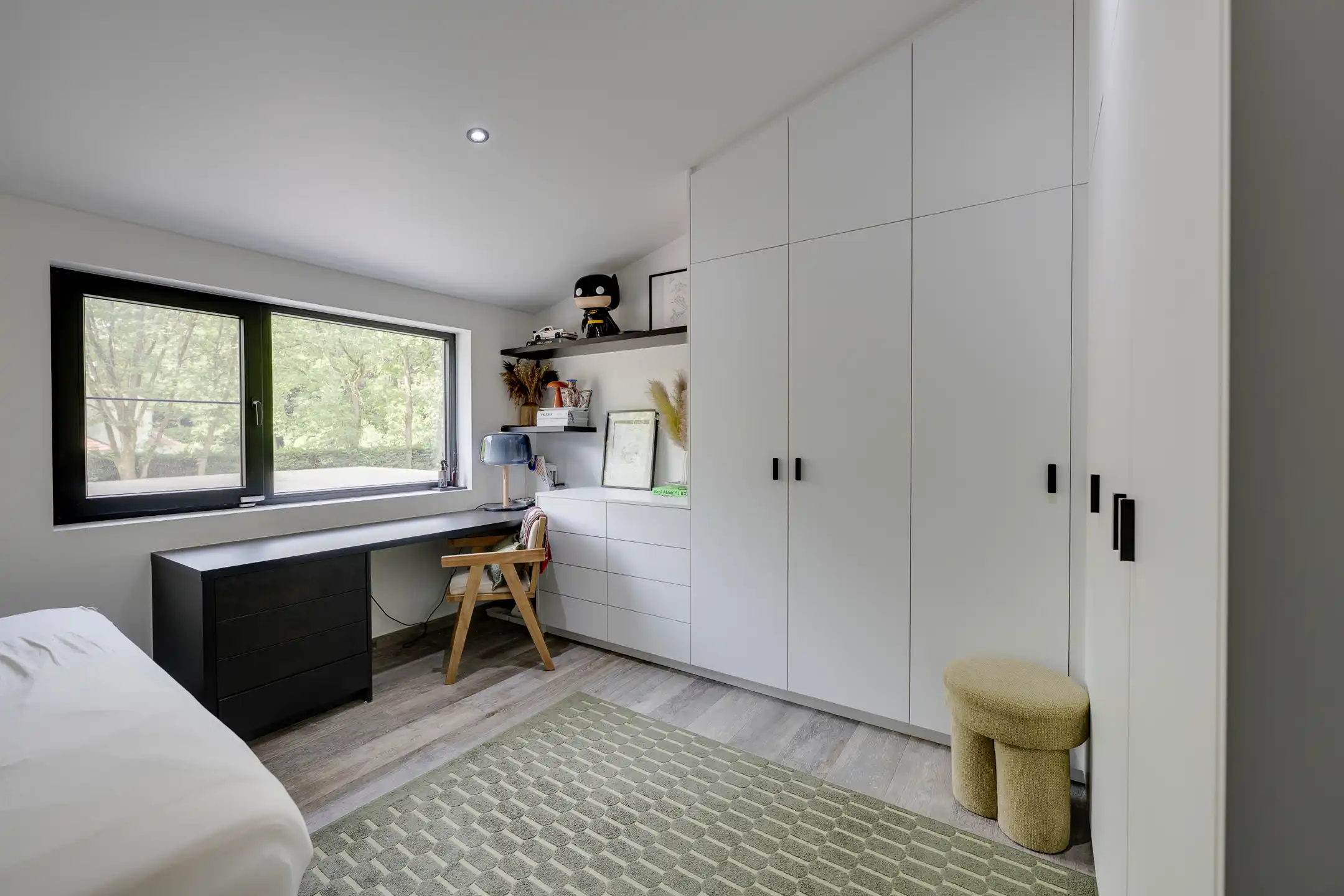 Gerenoveerde woning op een mooi perceel van ca 2.000 m² foto 19